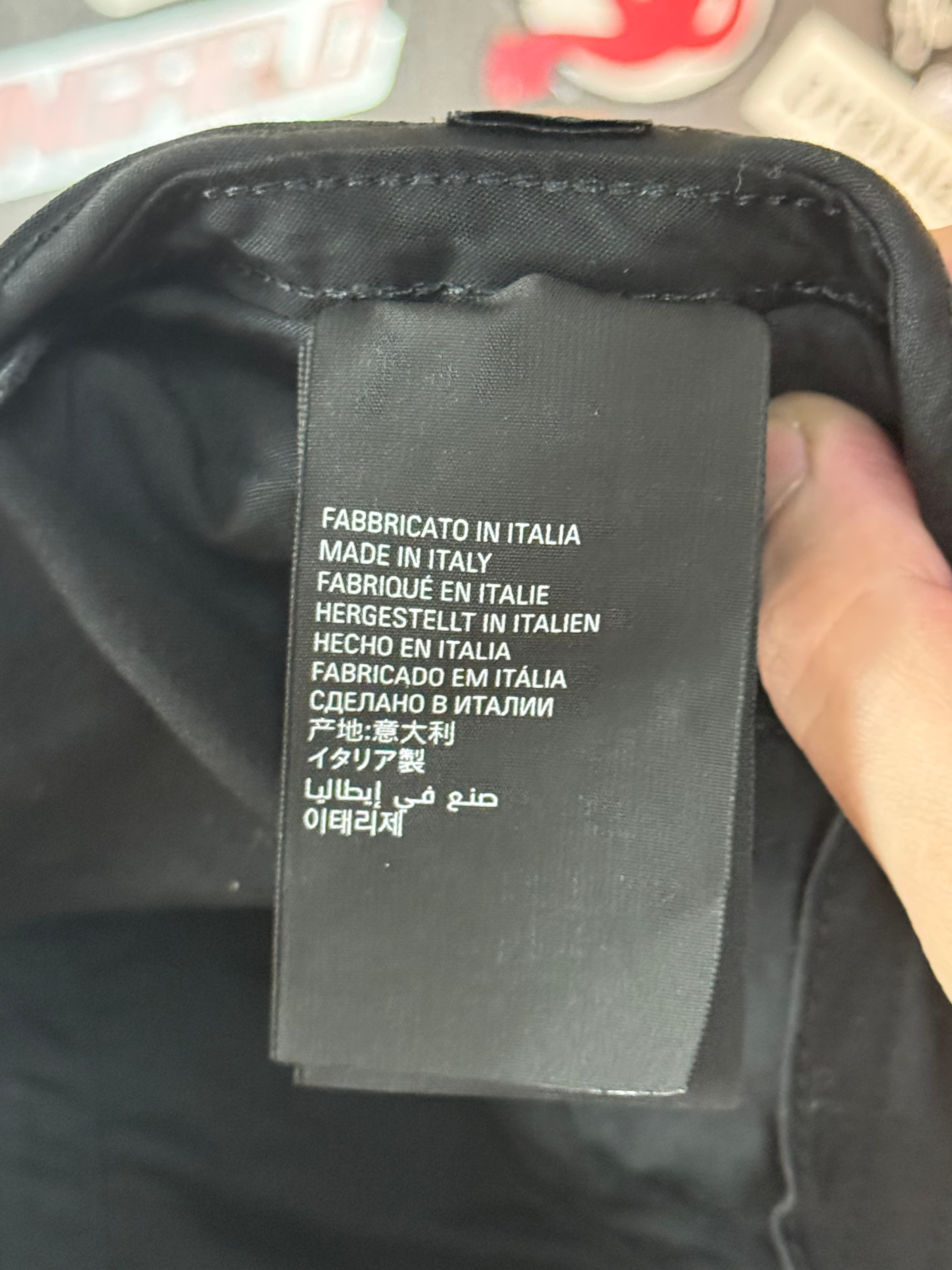 Balenciaga Balenciaga Piercing Cap M, detail view 13