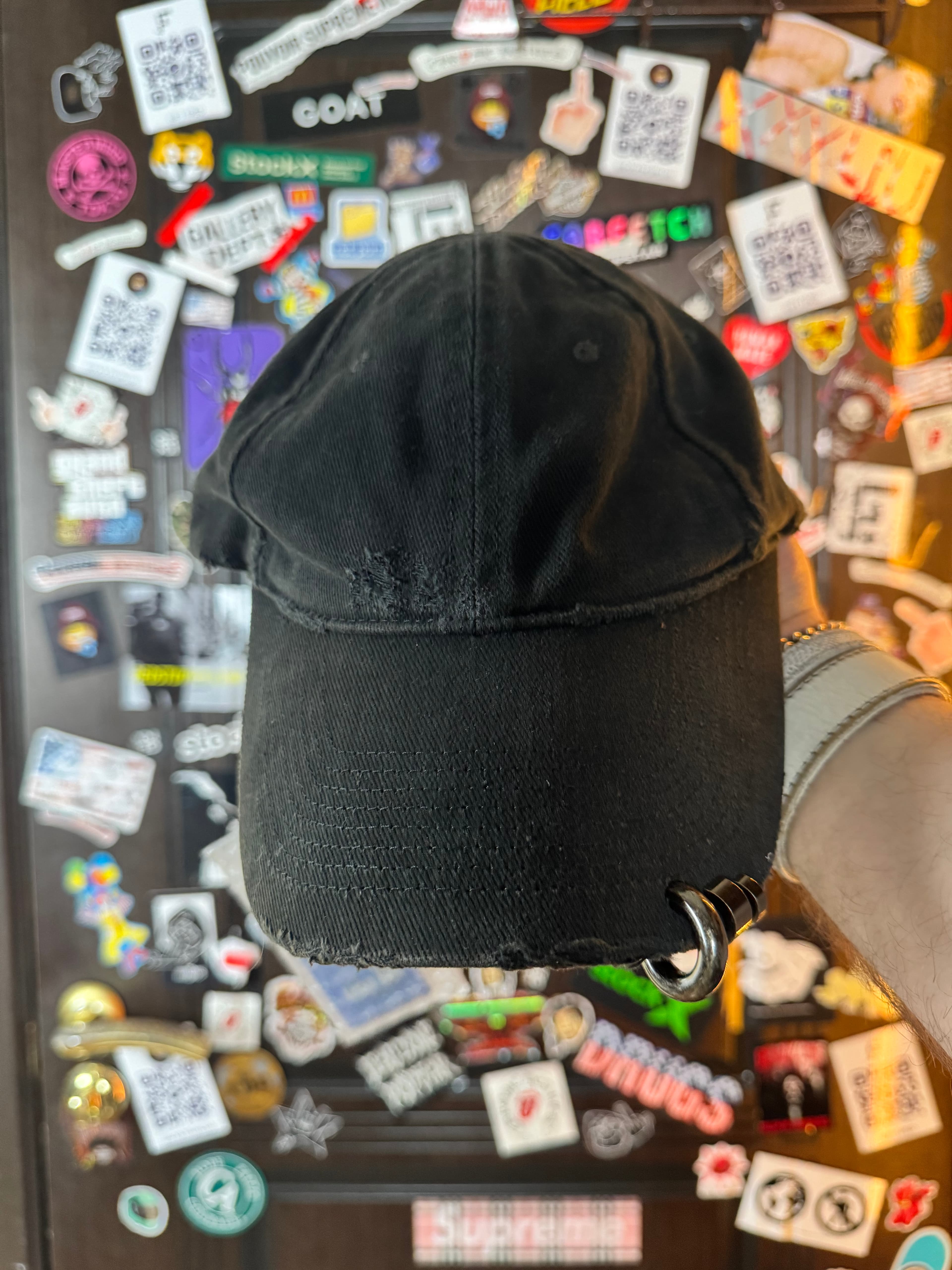 Balenciaga Balenciaga Piercing Cap M, front view