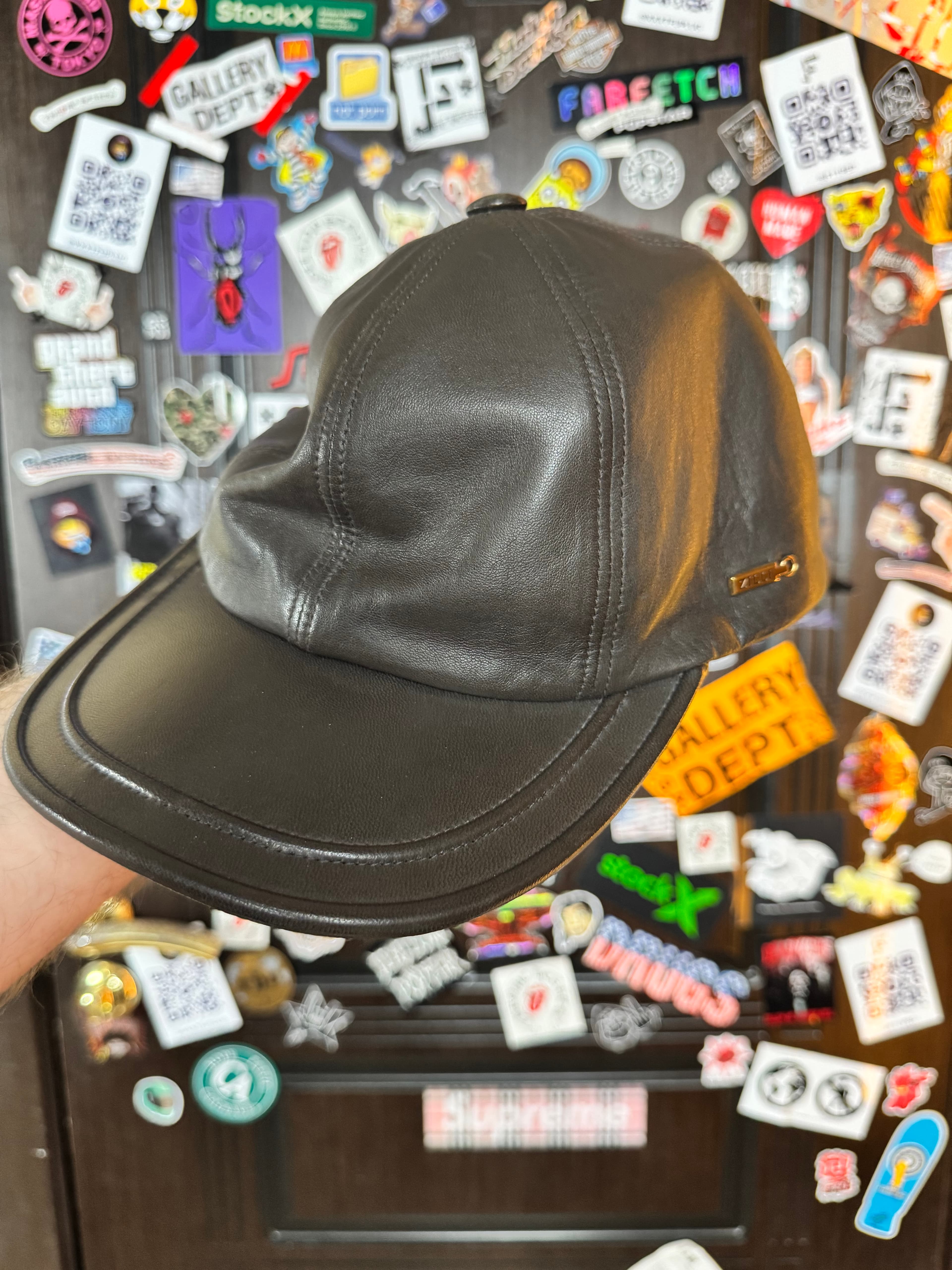 ZILLI Zilli Brown Lamb Cap, front view