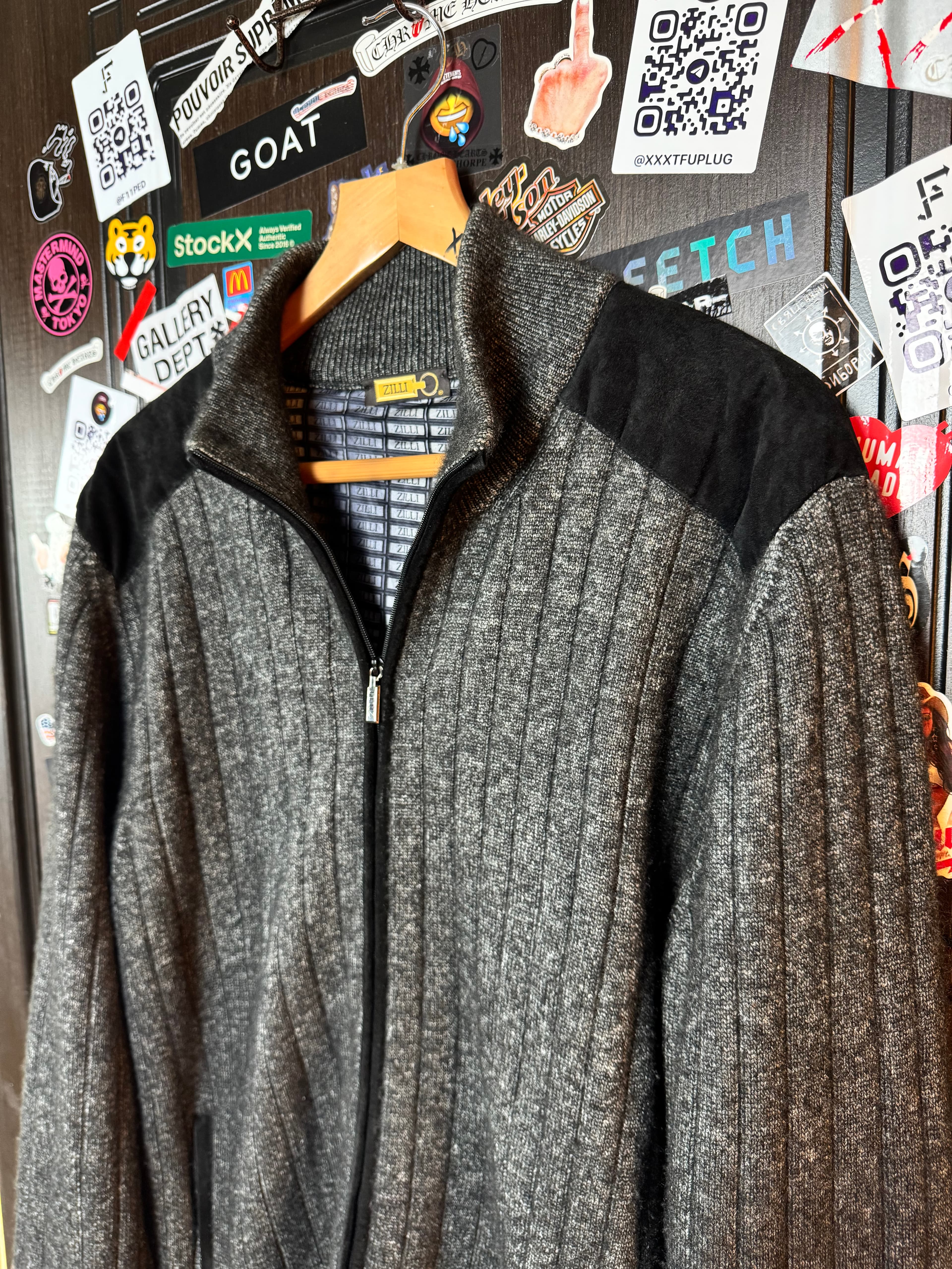 ZILLI Zilli Suede Cashmere Neck-Zip, detail view 7