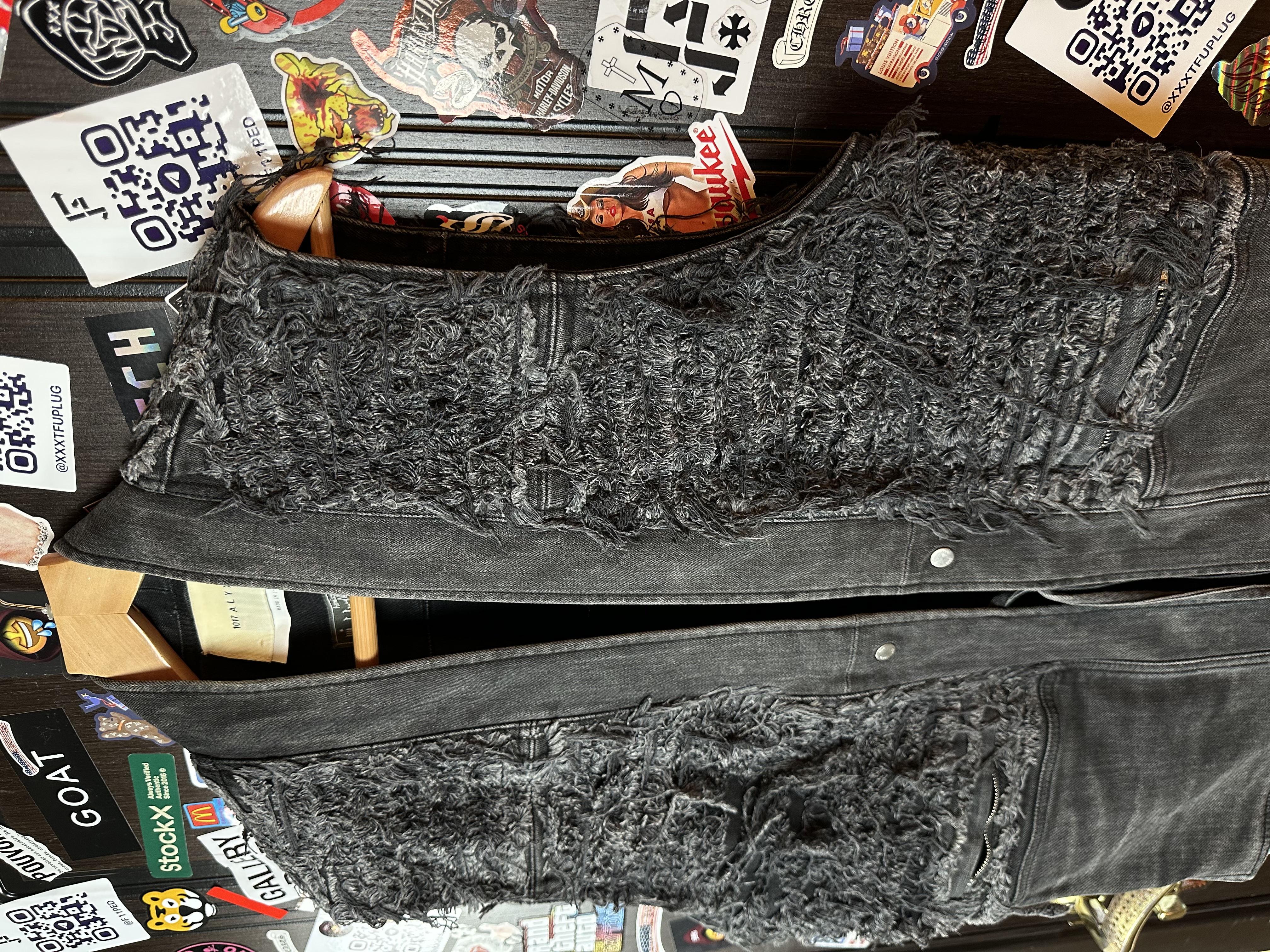 1017 ALYX Alyx & Blackmeans Vest, detail view 3