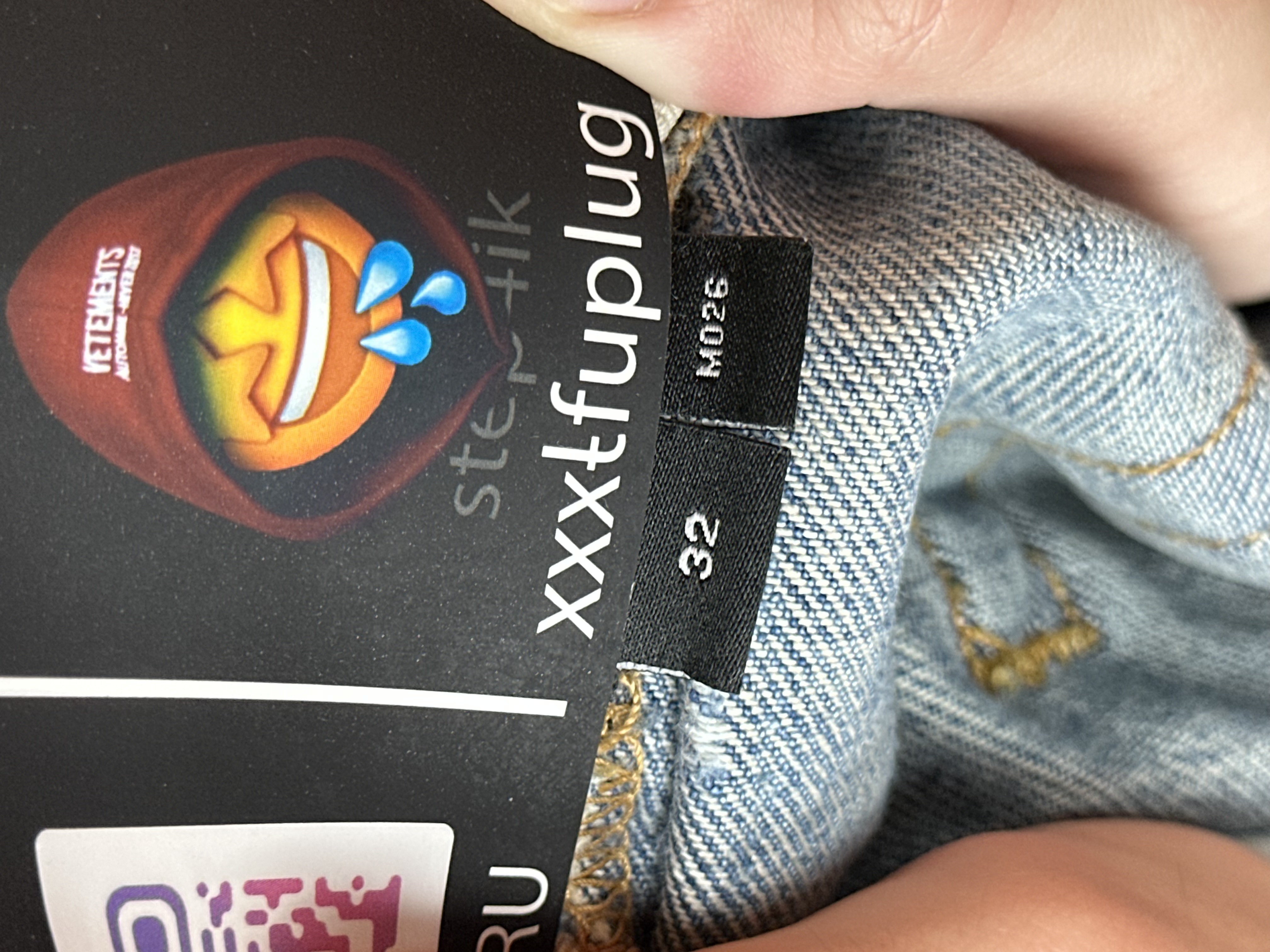 Amiri Shotgun 32 Straight Jeans, detail view 13