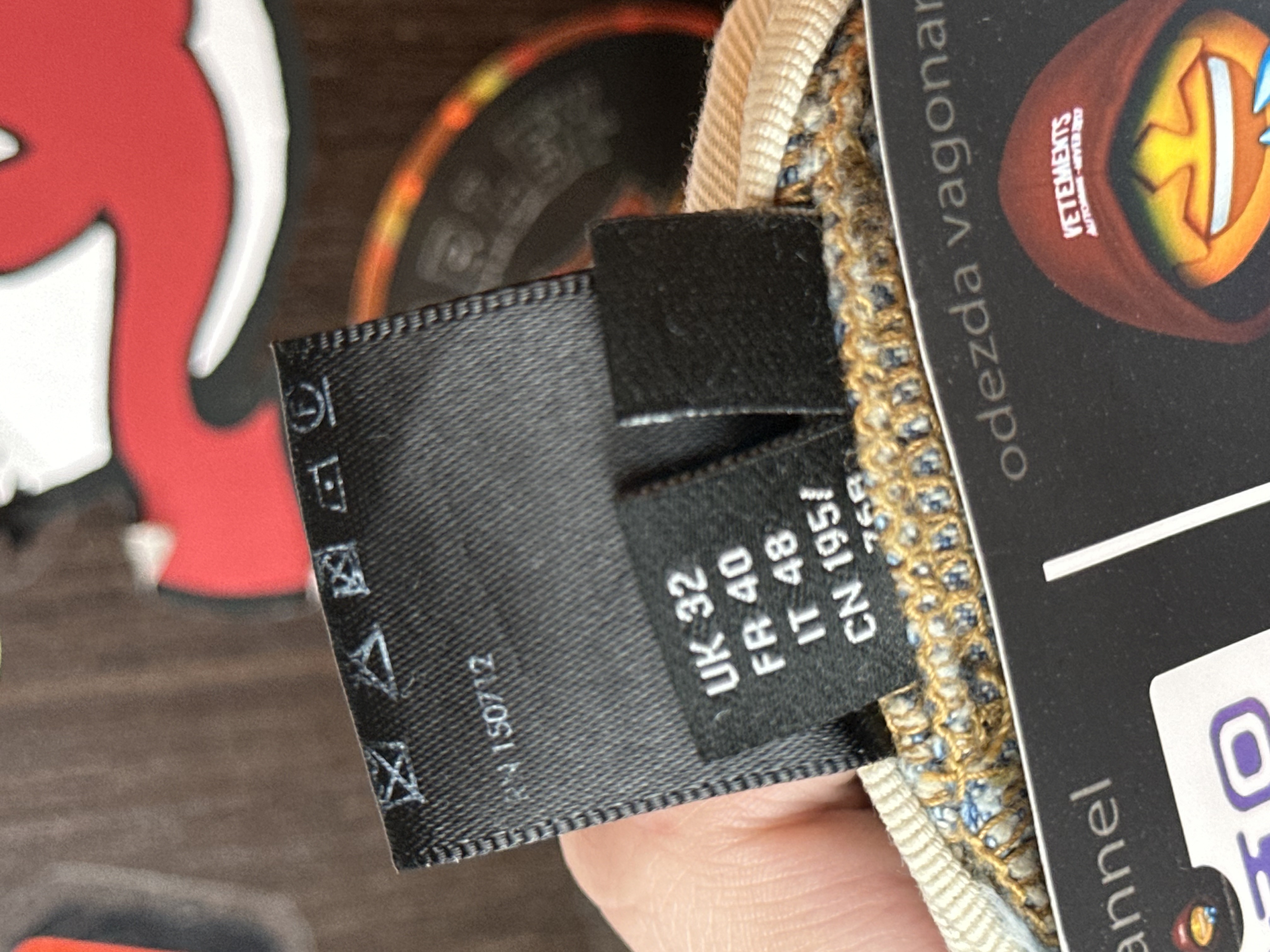 Amiri Shotgun 32 Straight Jeans, detail view 14