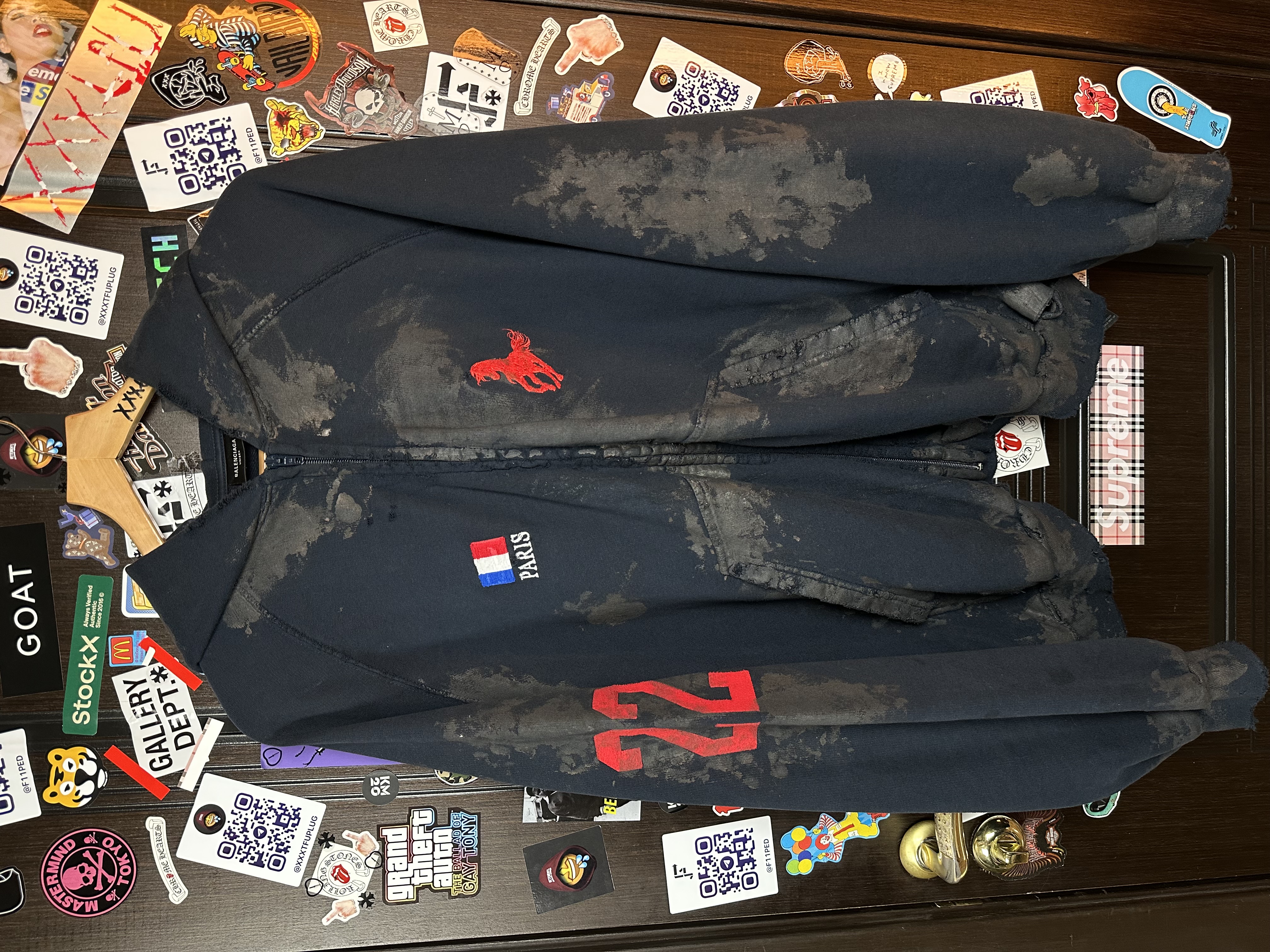 Balenciaga Balenci Dirty Polo, detail view 7