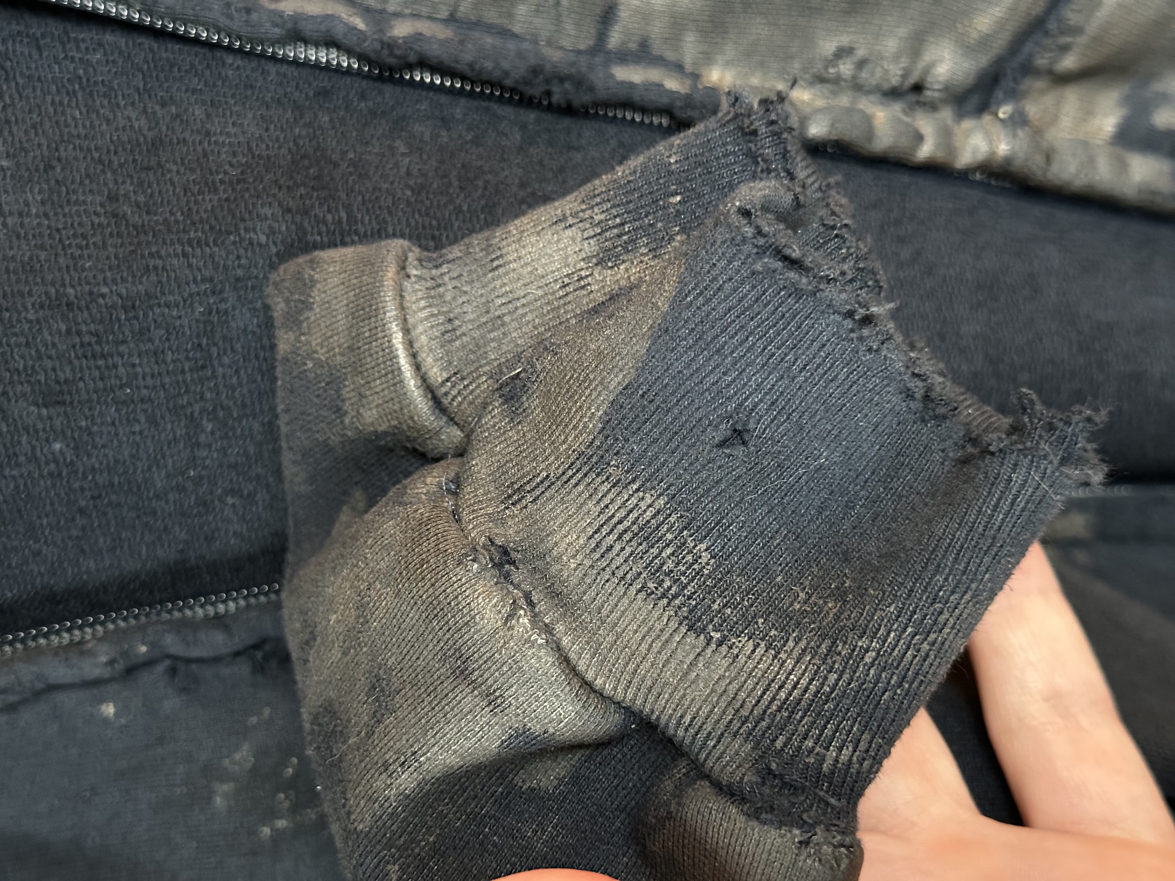 Balenciaga Balenci Dirty Polo, detail view 24