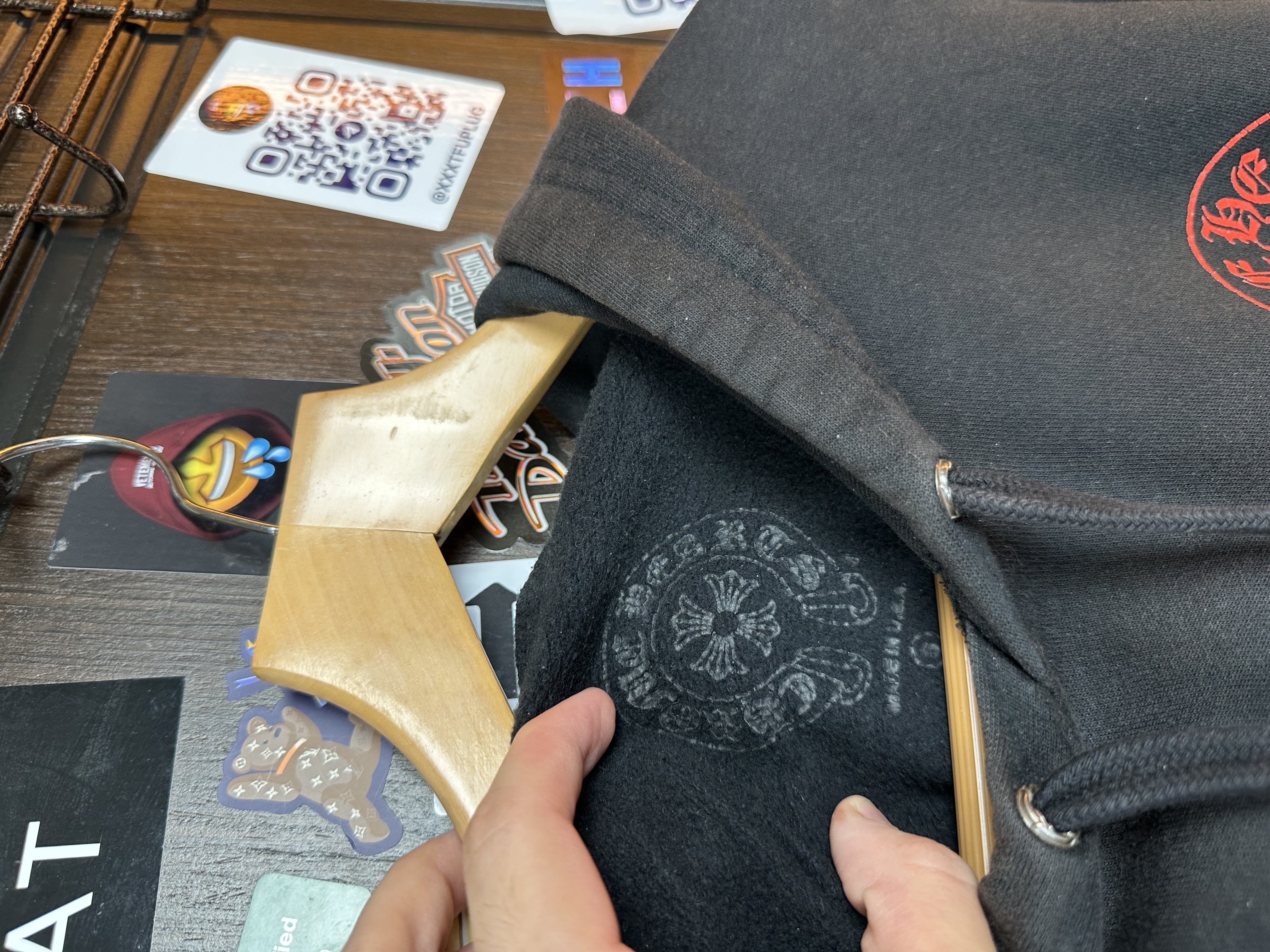 Chrome Hearts Red website S, detail view 11