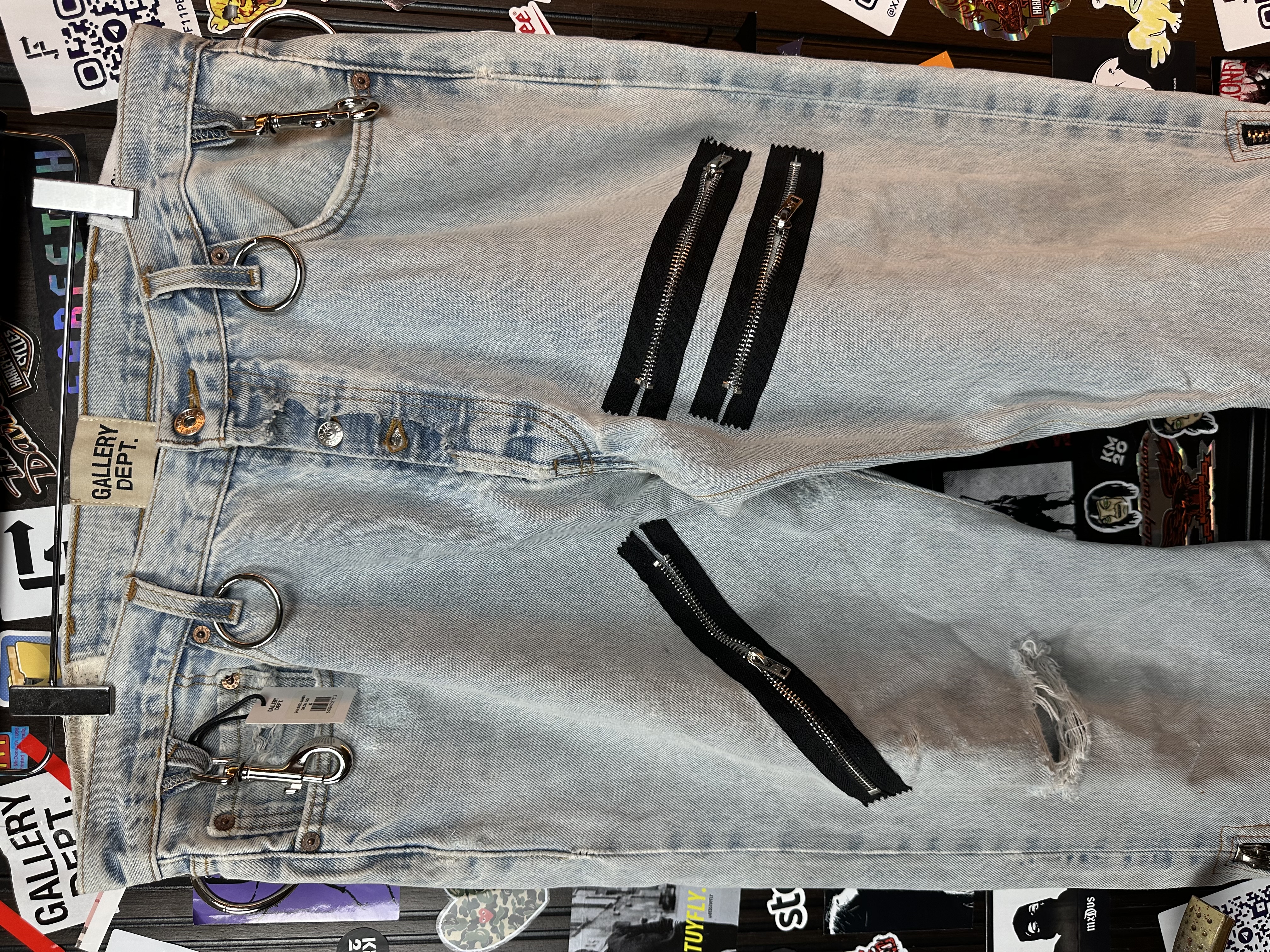 Gallery Dept. 32 Weapon World 5001 Jeans NWT, detail view 7