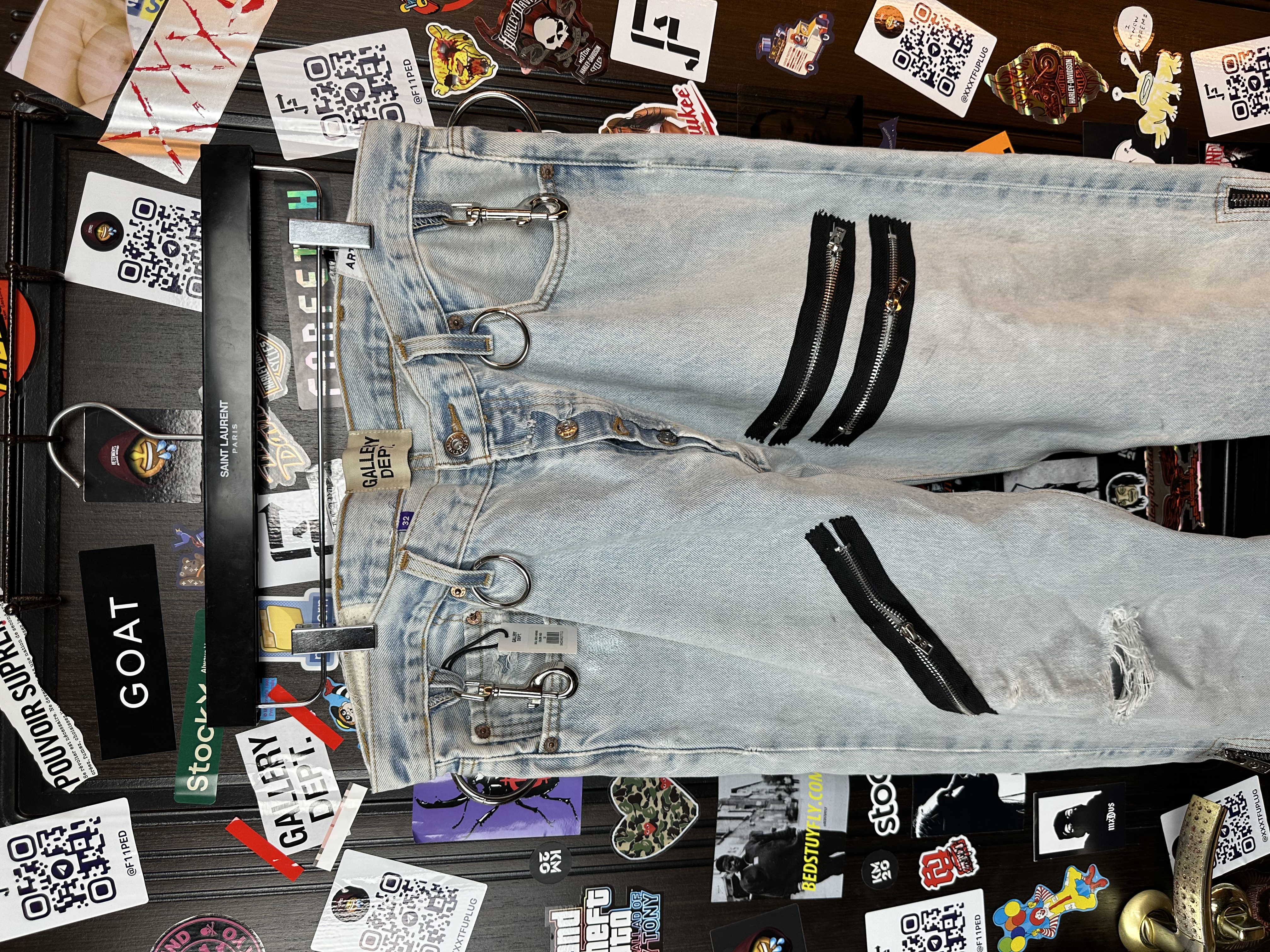 Gallery Dept. 32 Weapon World 5001 Jeans NWT, detail view 11