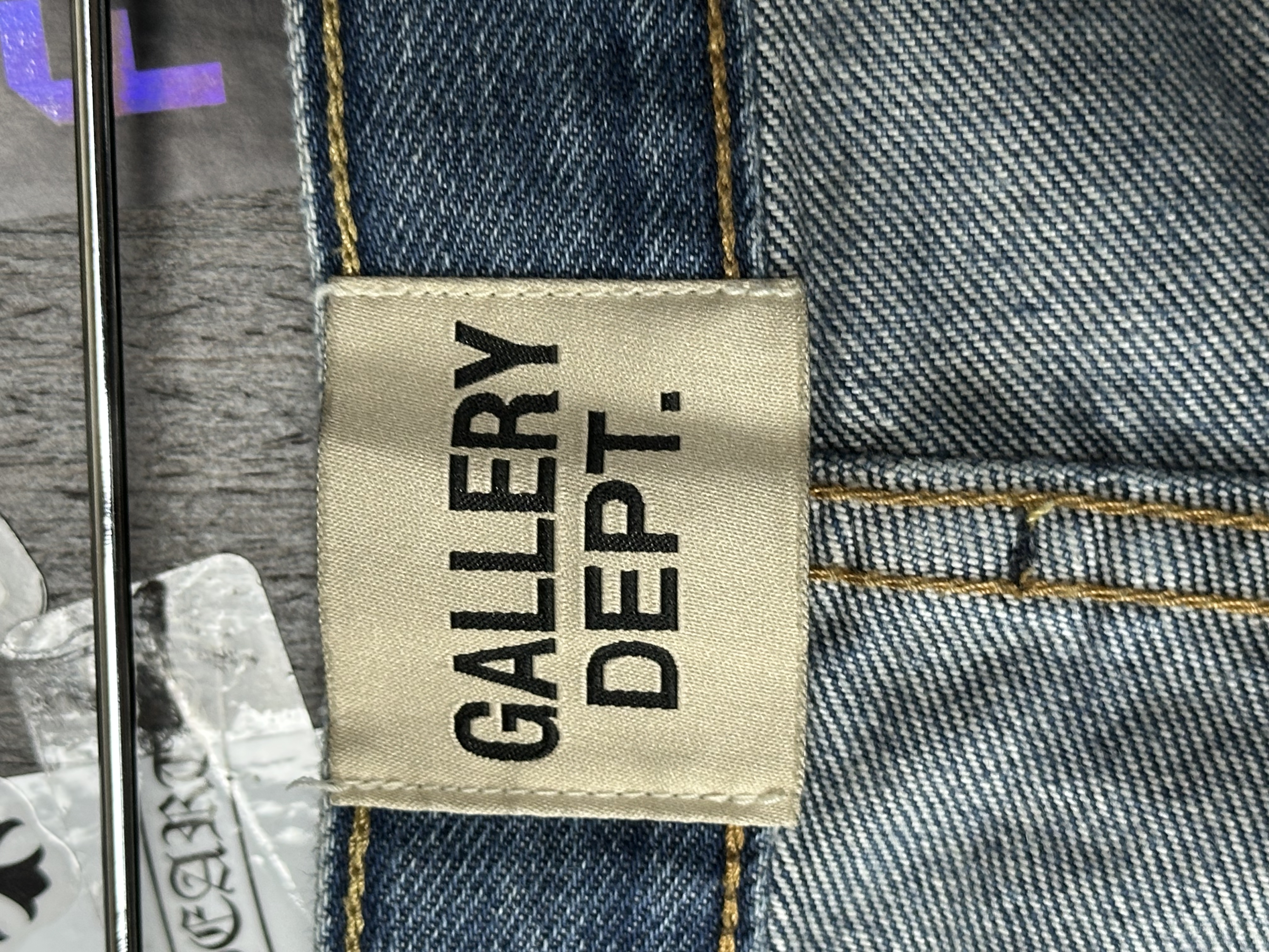 Gallery Dept. 29 Indiana Flares Jeans, detail view 9