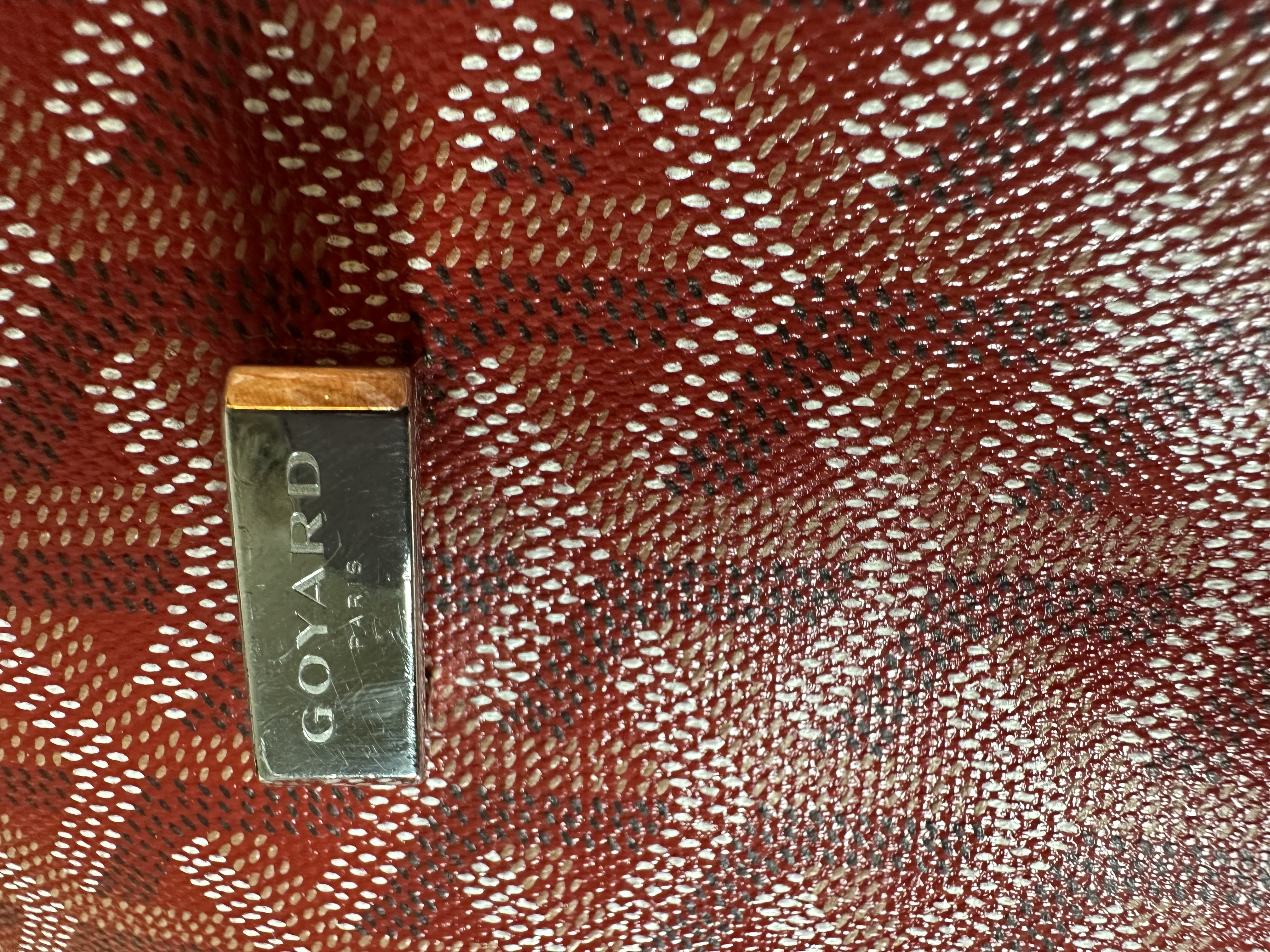 Goyard Belvedere MM Uzi-Red, detail view 4