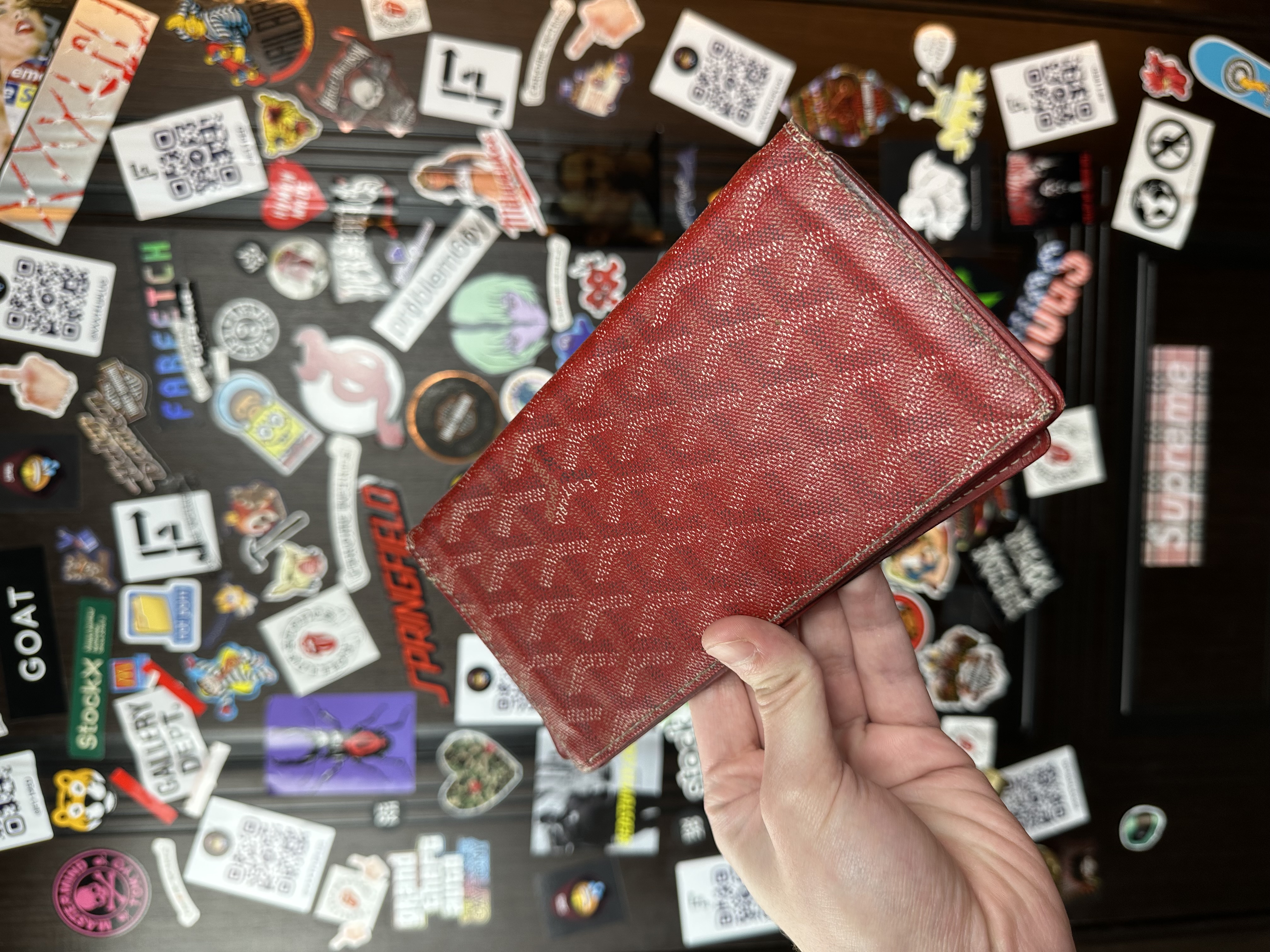 Goyard Red Wallet Goyard, detail view 2