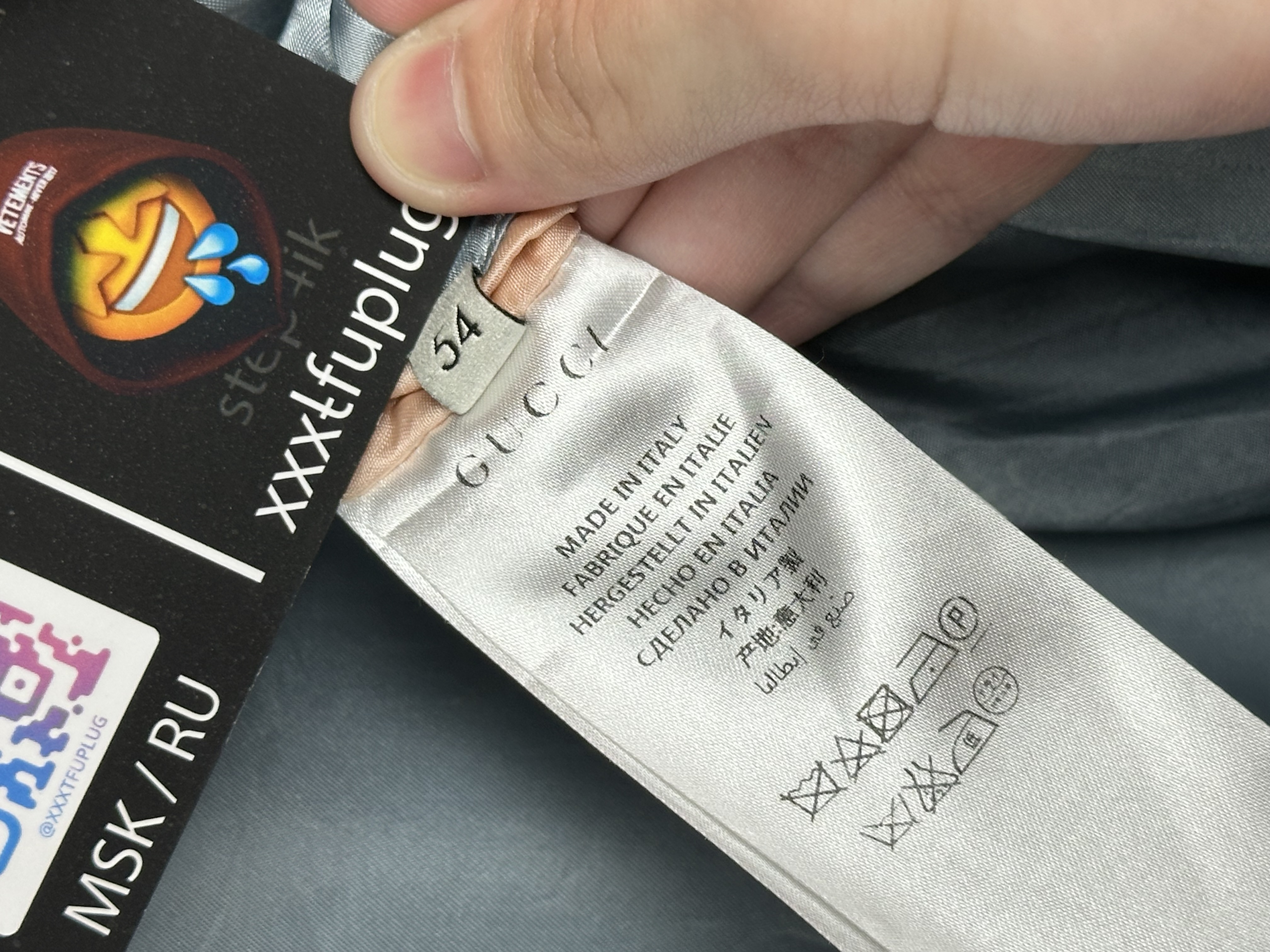 Gucci Gucci SS17 Amour illuminati Silk/Viscose XXL Bomber, detail view 24