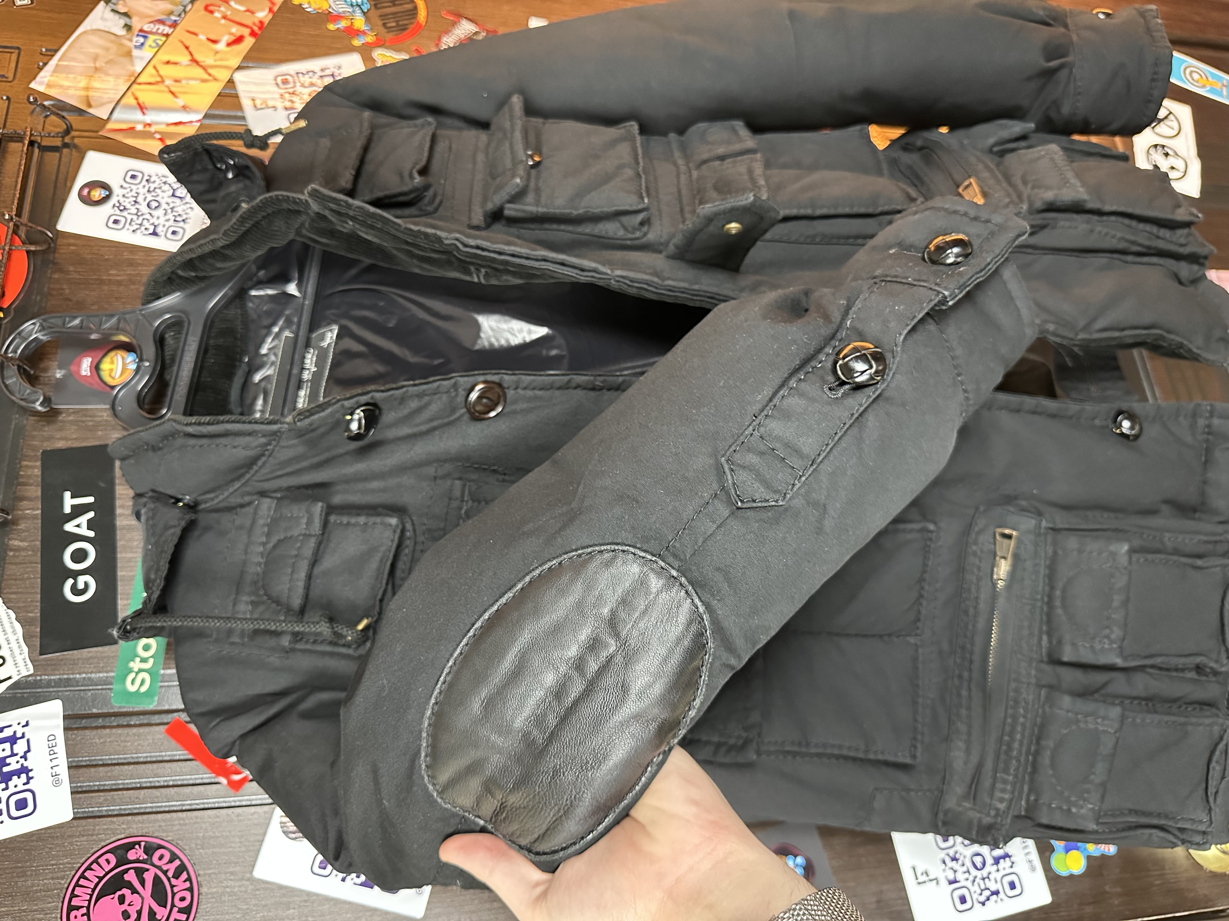 Number (N)ine My private Portland 2, detail view 5