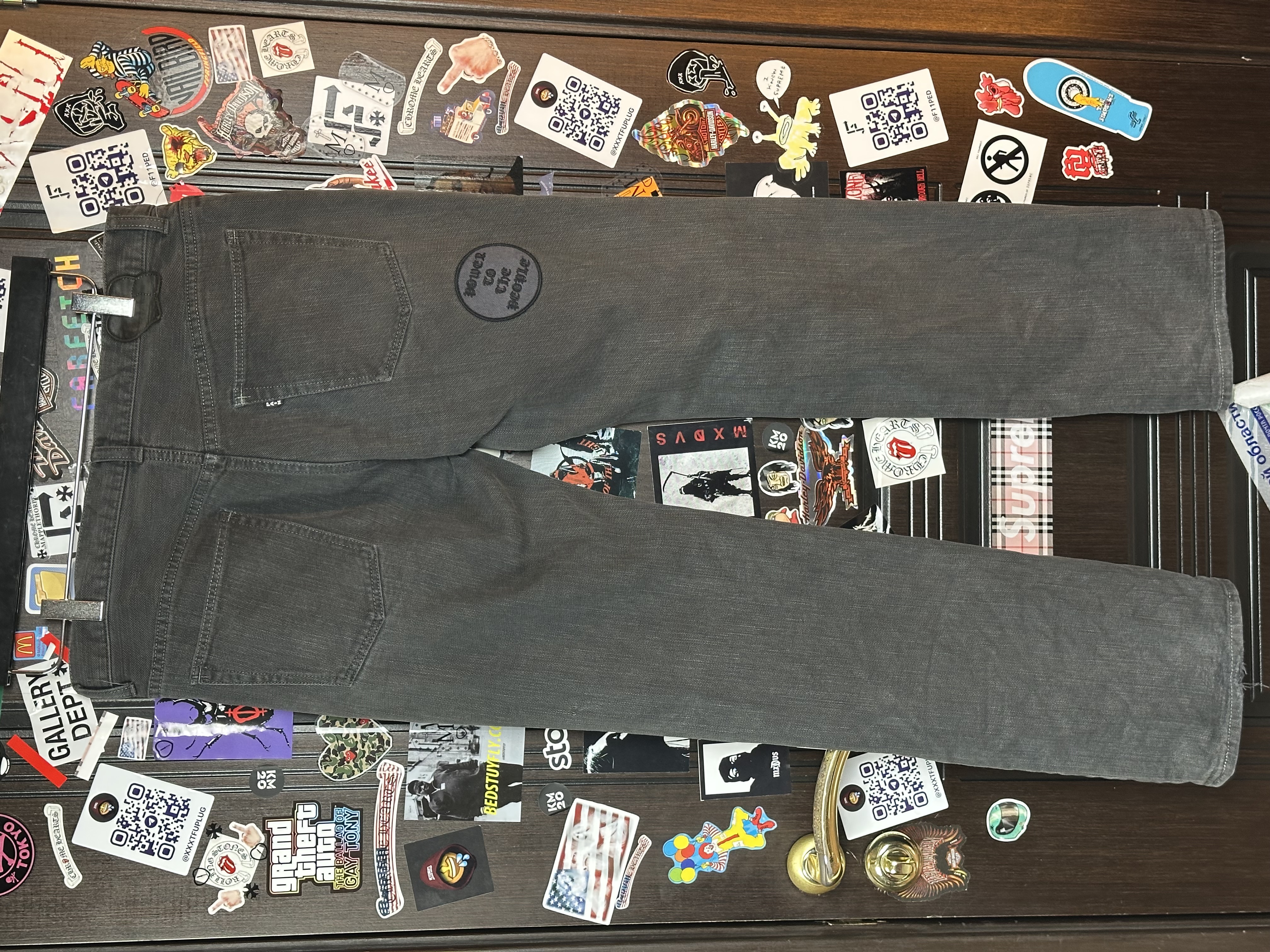 Number (N)ine N9 Patch denim, detail view 4