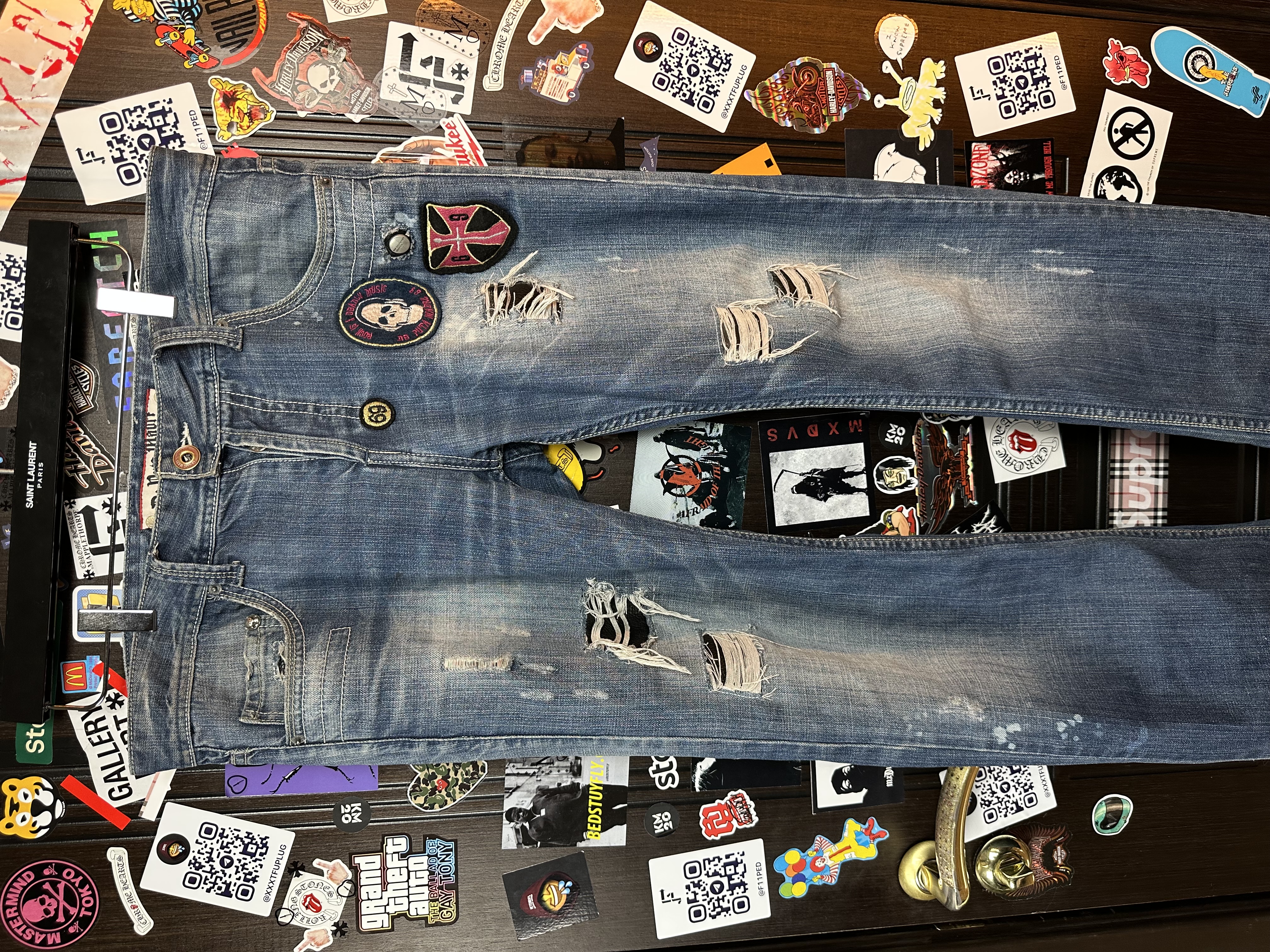 OMB x ERD OMB X ERD "FUCK PEDOPHILIA" Jeans, detail view 2