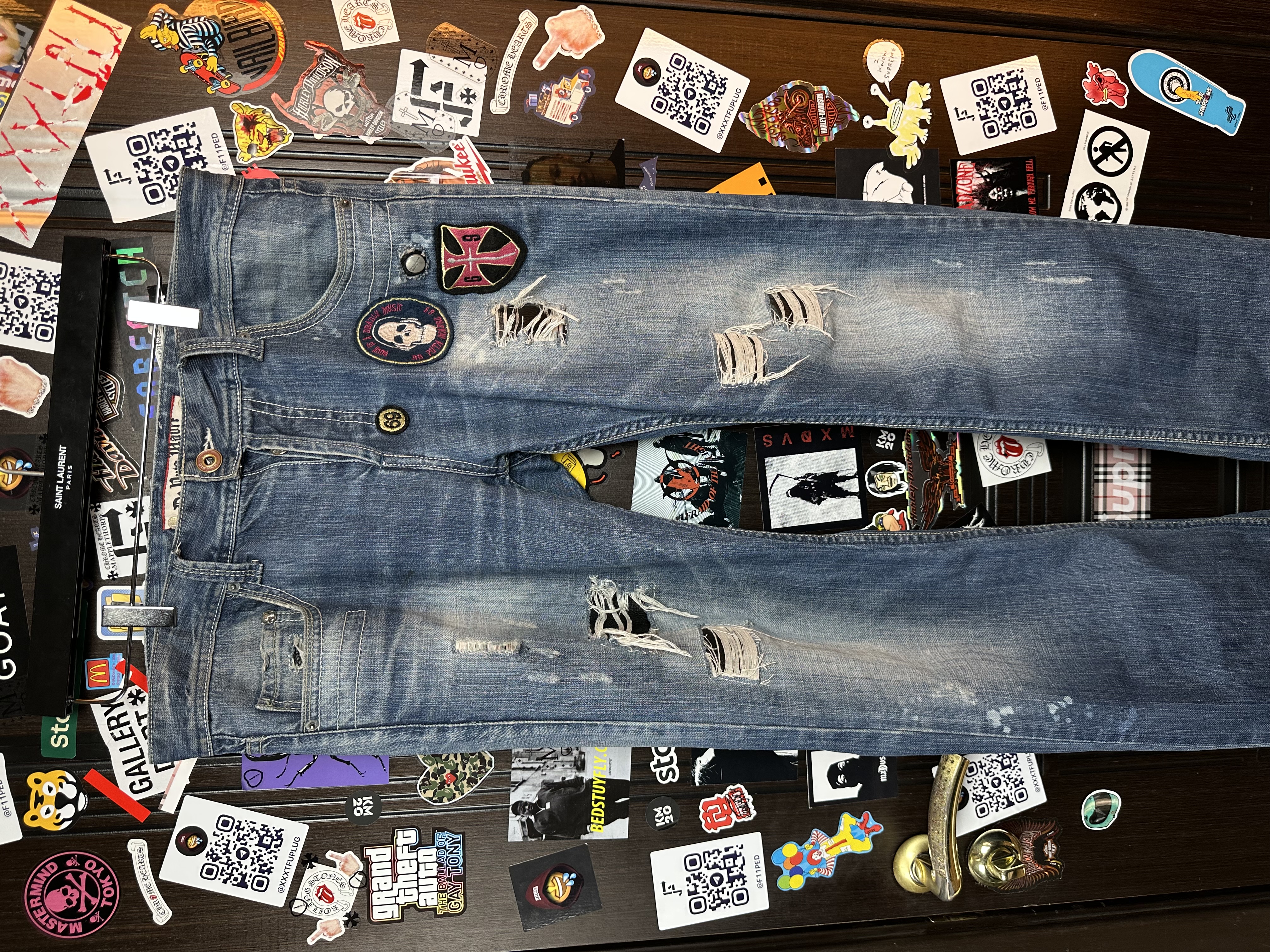 OMB x ERD OMB X ERD "FUCK PEDOPHILIA" Jeans, detail view 5