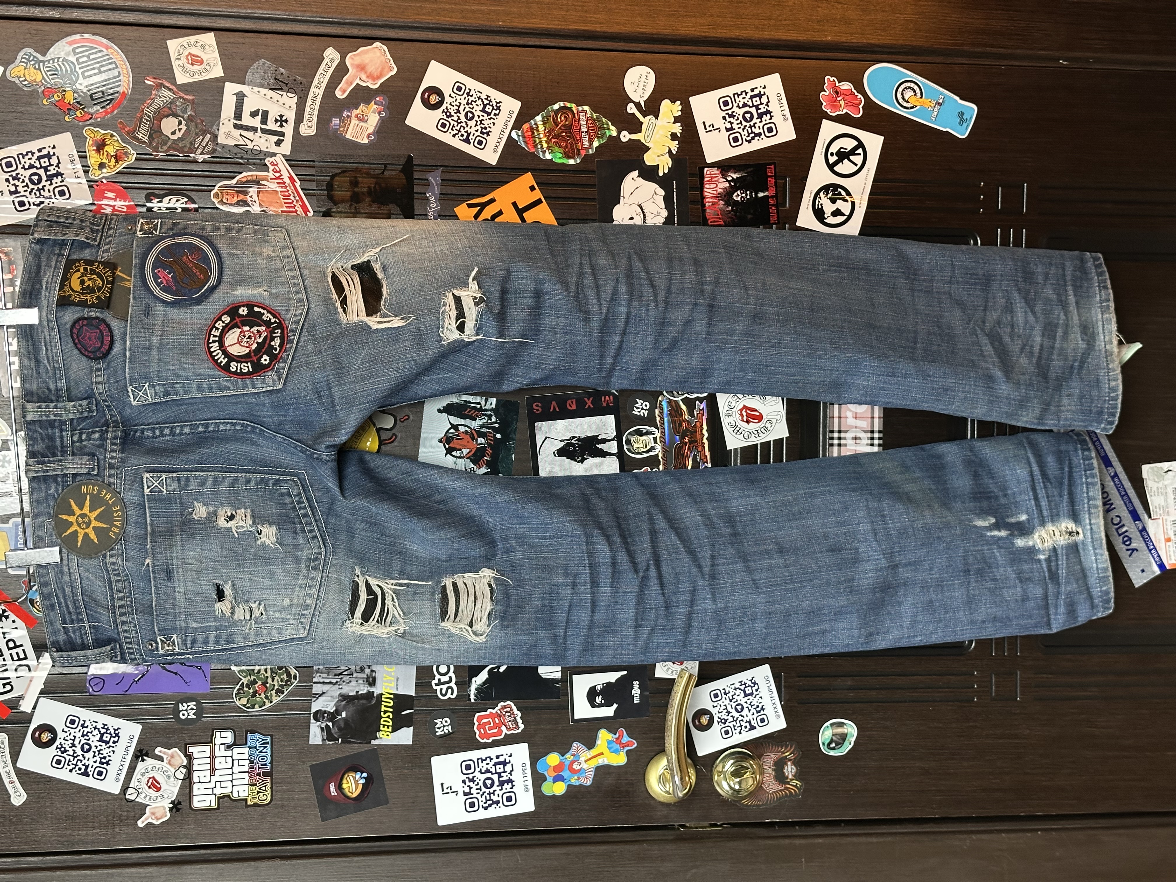 OMB x ERD OMB X ERD "FUCK PEDOPHILIA" Jeans, detail view 7