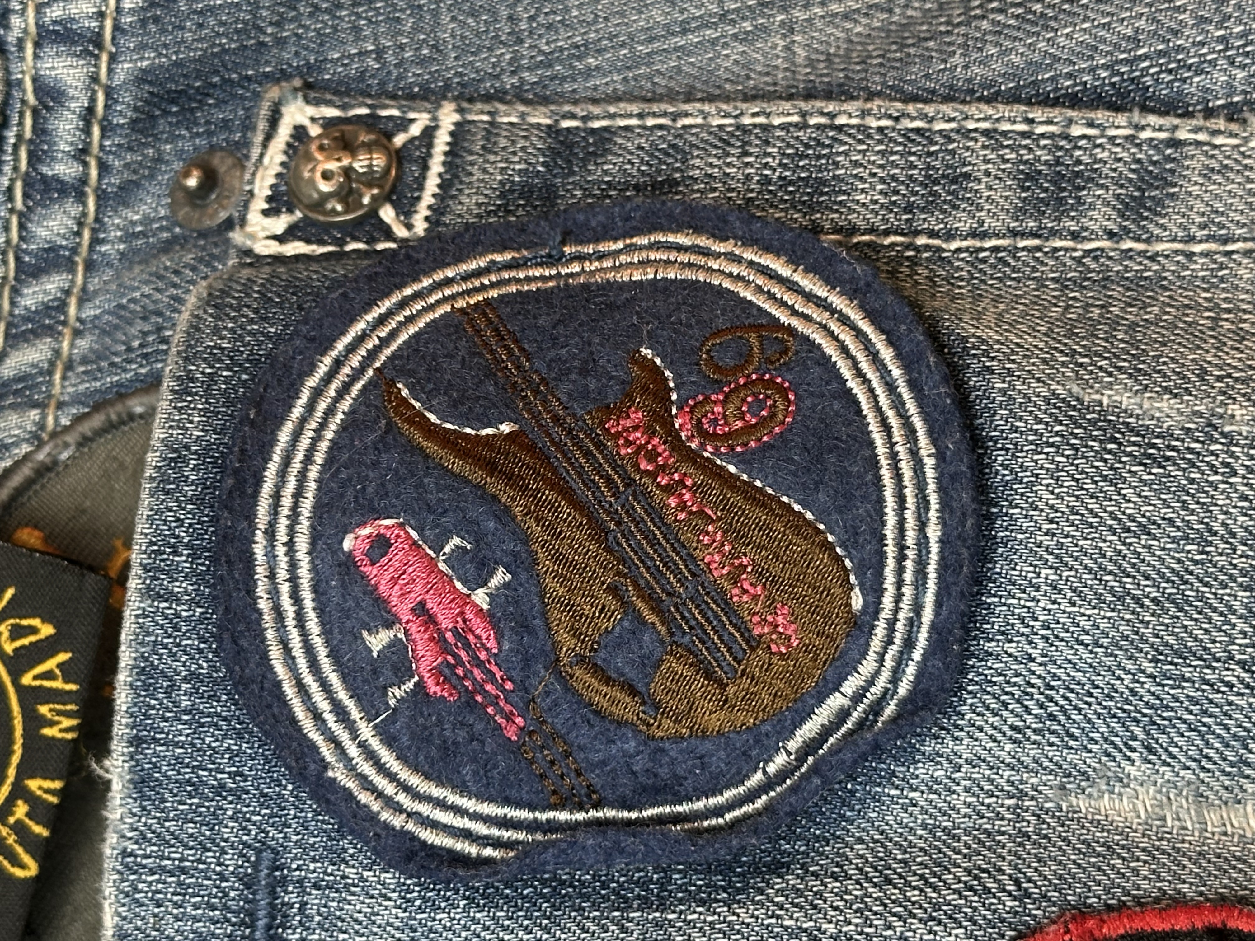 OMB x ERD OMB X ERD "FUCK PEDOPHILIA" Jeans, detail view 15