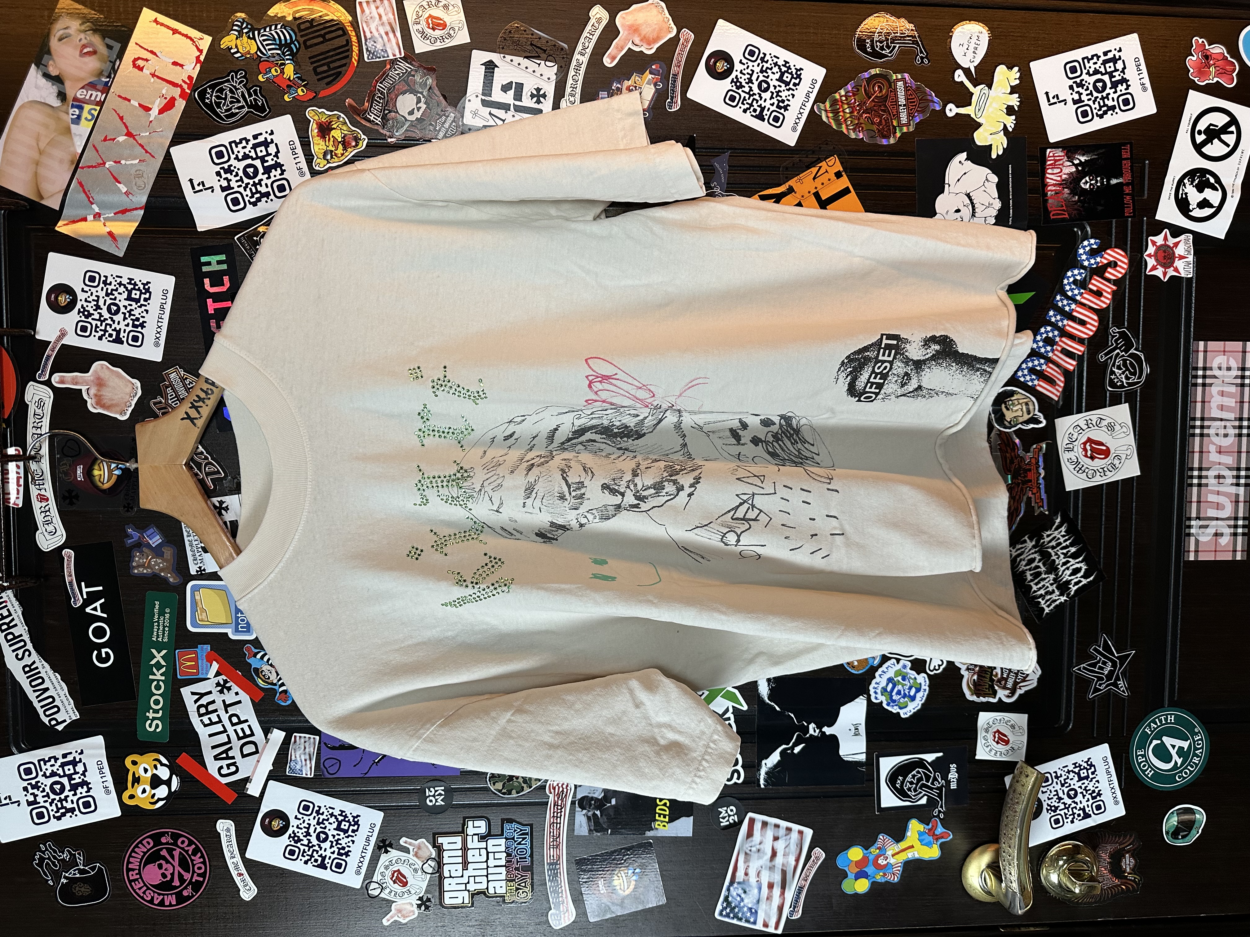 Paly Hollywood Offset Jesus