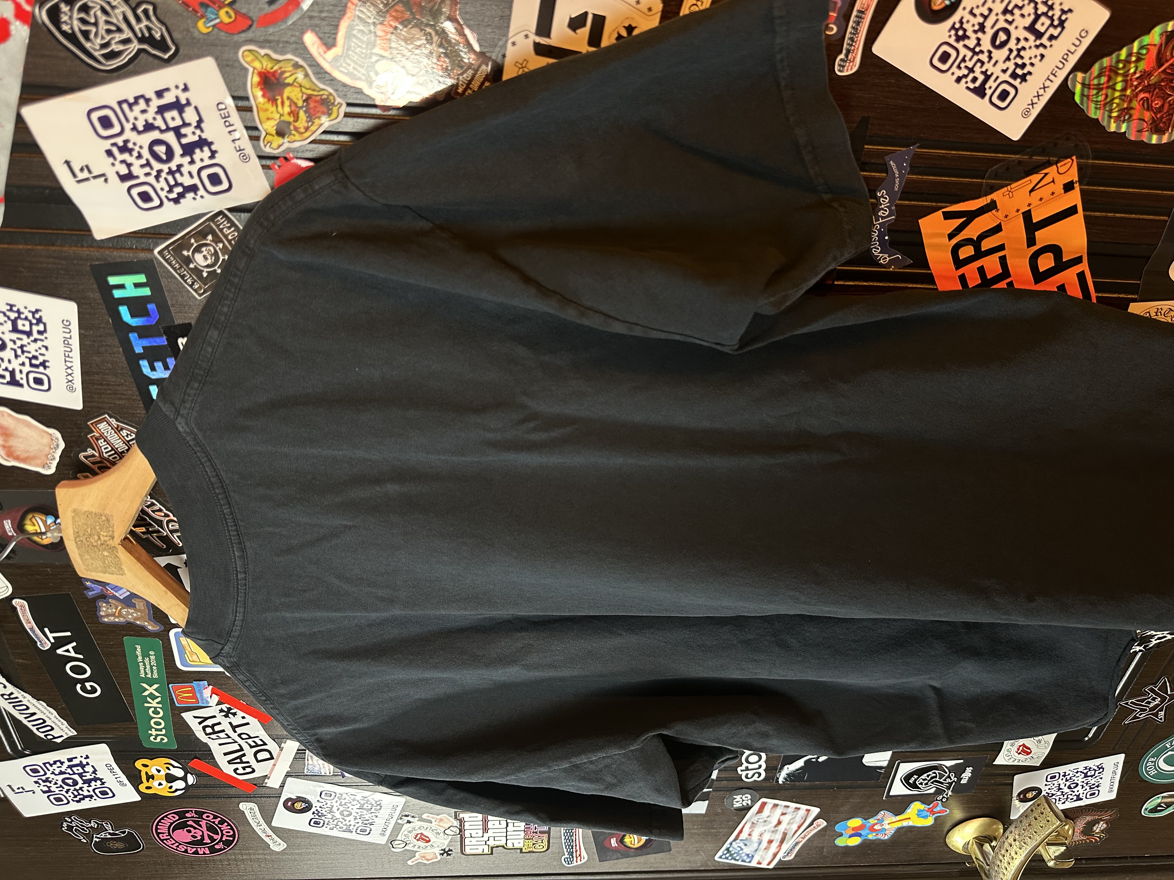 Paly Hollywood Offset skull, detail view 4