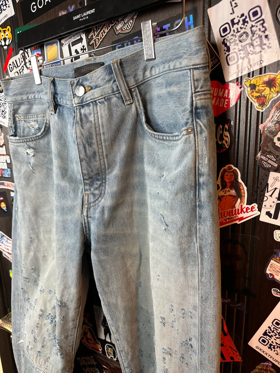 Amiri Shotgun 32 Straight Jeans, detail view 17