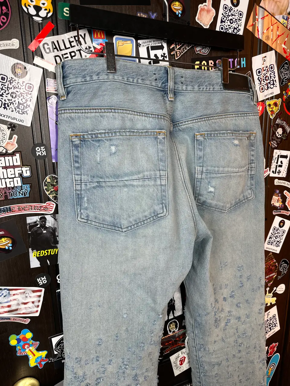Amiri Shotgun 32 Straight Jeans, detail view 18