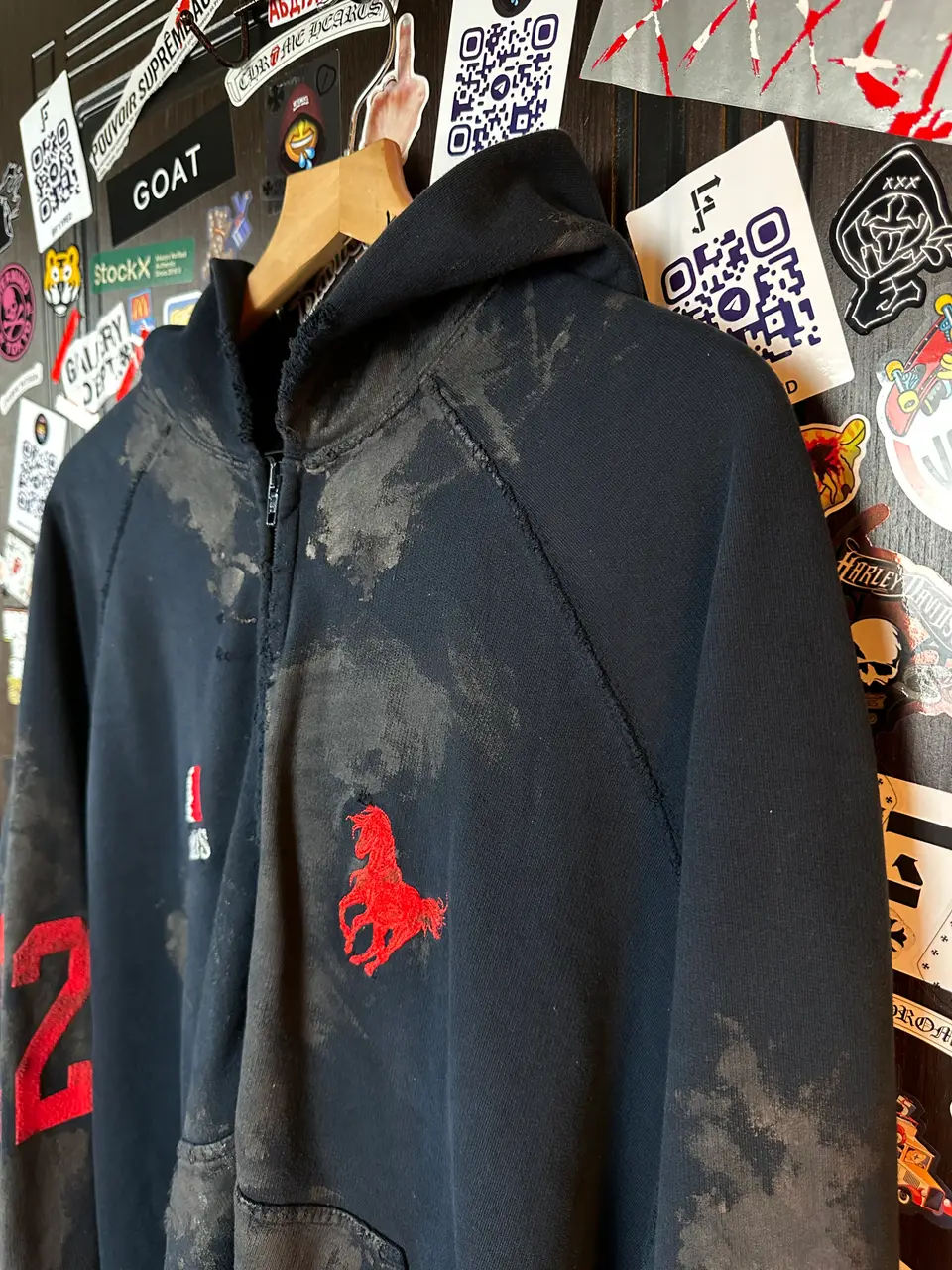 Balenciaga Balenci Dirty Polo, detail view 13