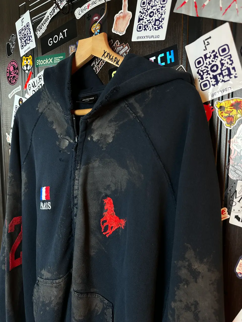 Balenciaga Balenci Dirty Polo, detail view 14