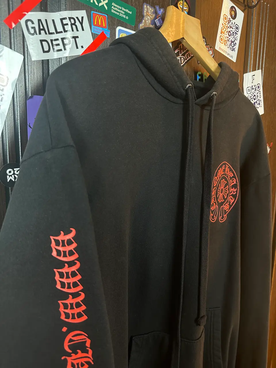 Chrome Hearts Red website S, detail view 4