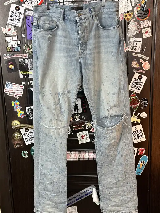 Amiri Shotgun 32 Straight Jeans, detail view 2