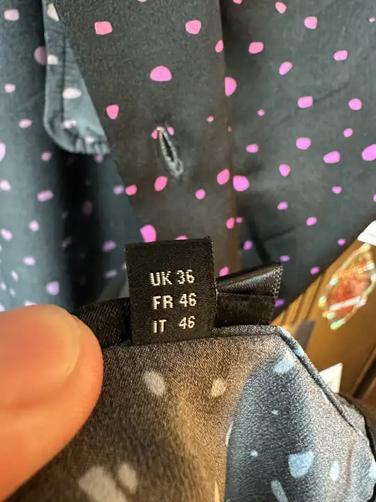 Amiri Silk Small Dots, detail view 8