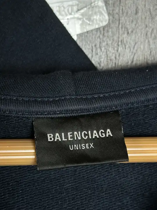 Balenciaga Balenci Dirty Polo, detail view 16