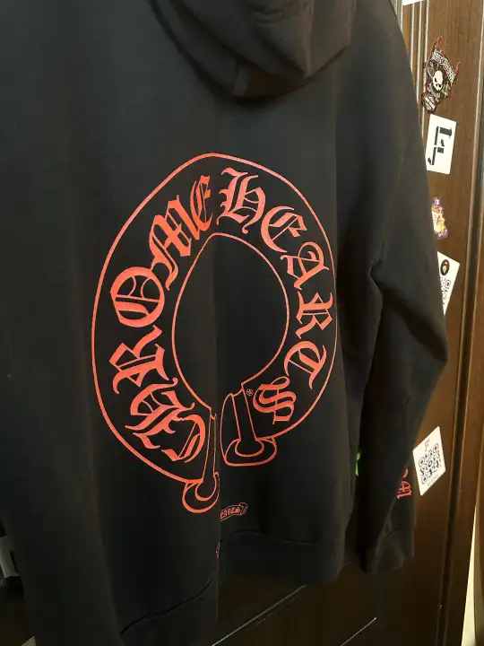 Chrome Hearts Red website S, detail view 6