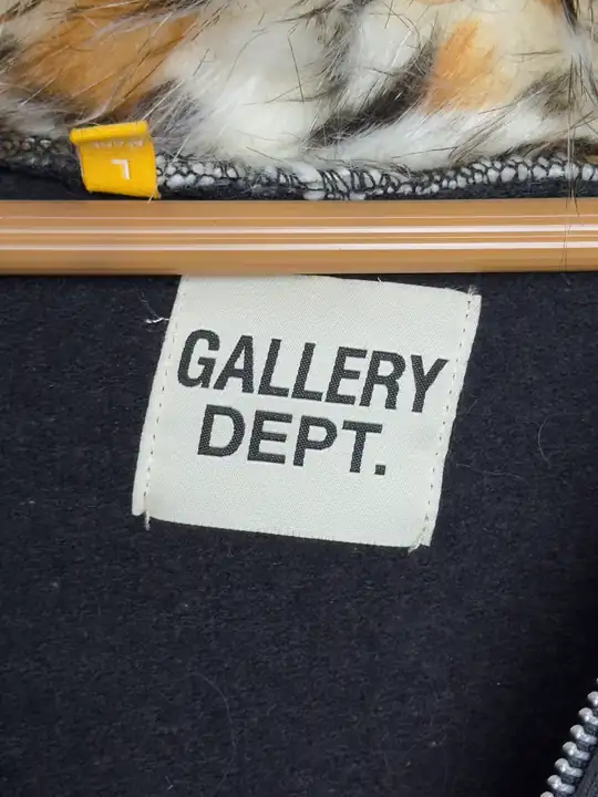 Gallery Dept. ATK FUR HOOD ZIP, detail view 9
