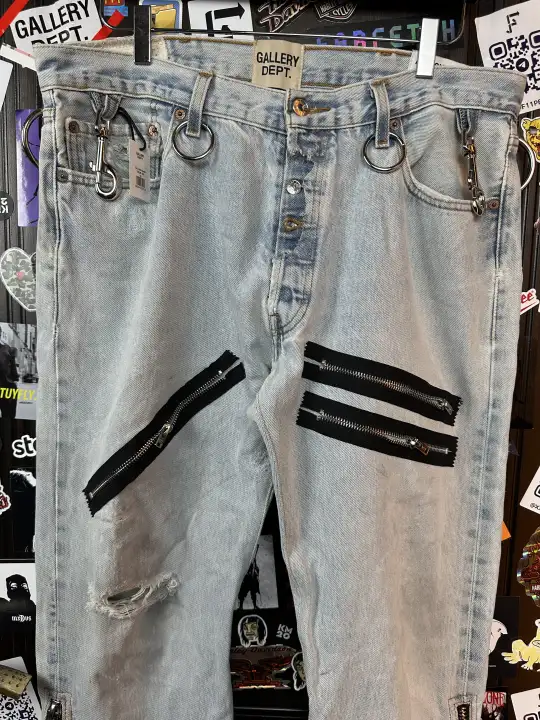 Gallery Dept. 32 Weapon World 5001 Jeans NWT, detail view 7