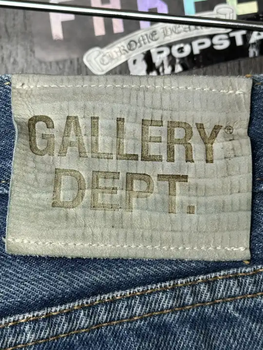 Gallery Dept. 29 Indiana Flares Jeans, detail view 18