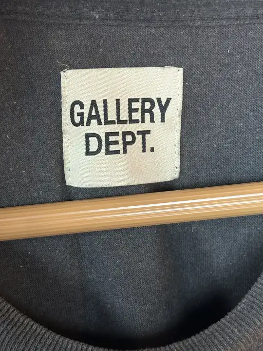 Gallery Dept. Migos “Piss”, detail view 7