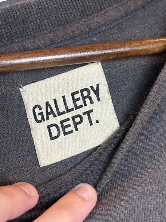 Gallery Dept. Migos “Piss”, detail view 10