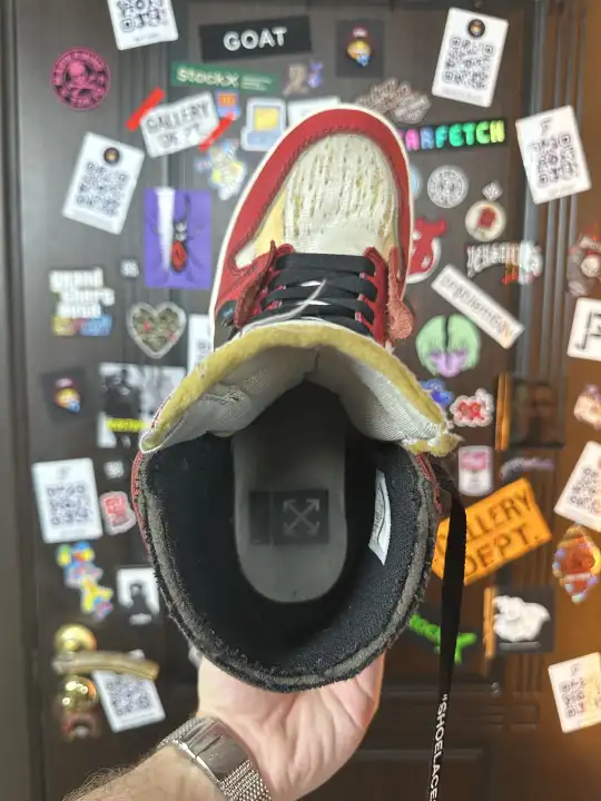 Off-White x Nike Chicago Jordan 1, detail view 9