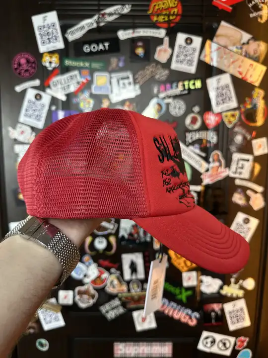 Sp5der Spider Worldwide Silk Web Bank Red Trucker Cap, detail view 3