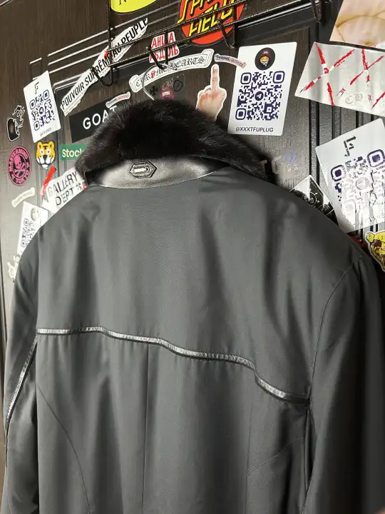 ZILLI Zilli "Ildan" Silk Weasel Coat, detail view 4