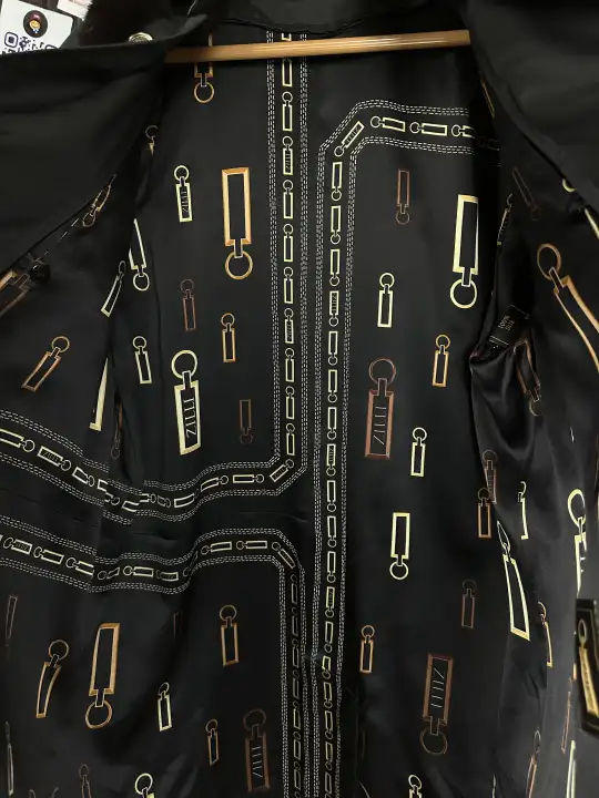 ZILLI Zilli "Ildan" Silk Weasel Coat, detail view 16