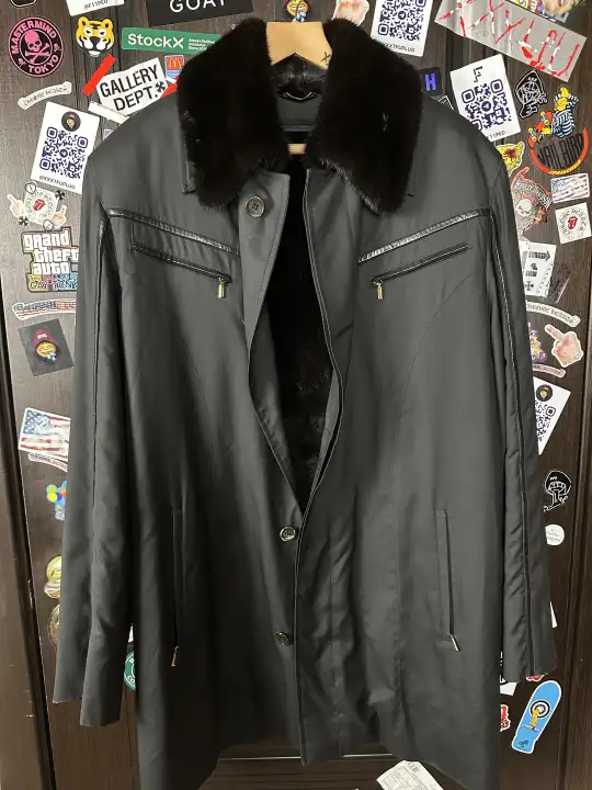 ZILLI Zilli "Ildan" Silk Weasel Coat, detail view 2