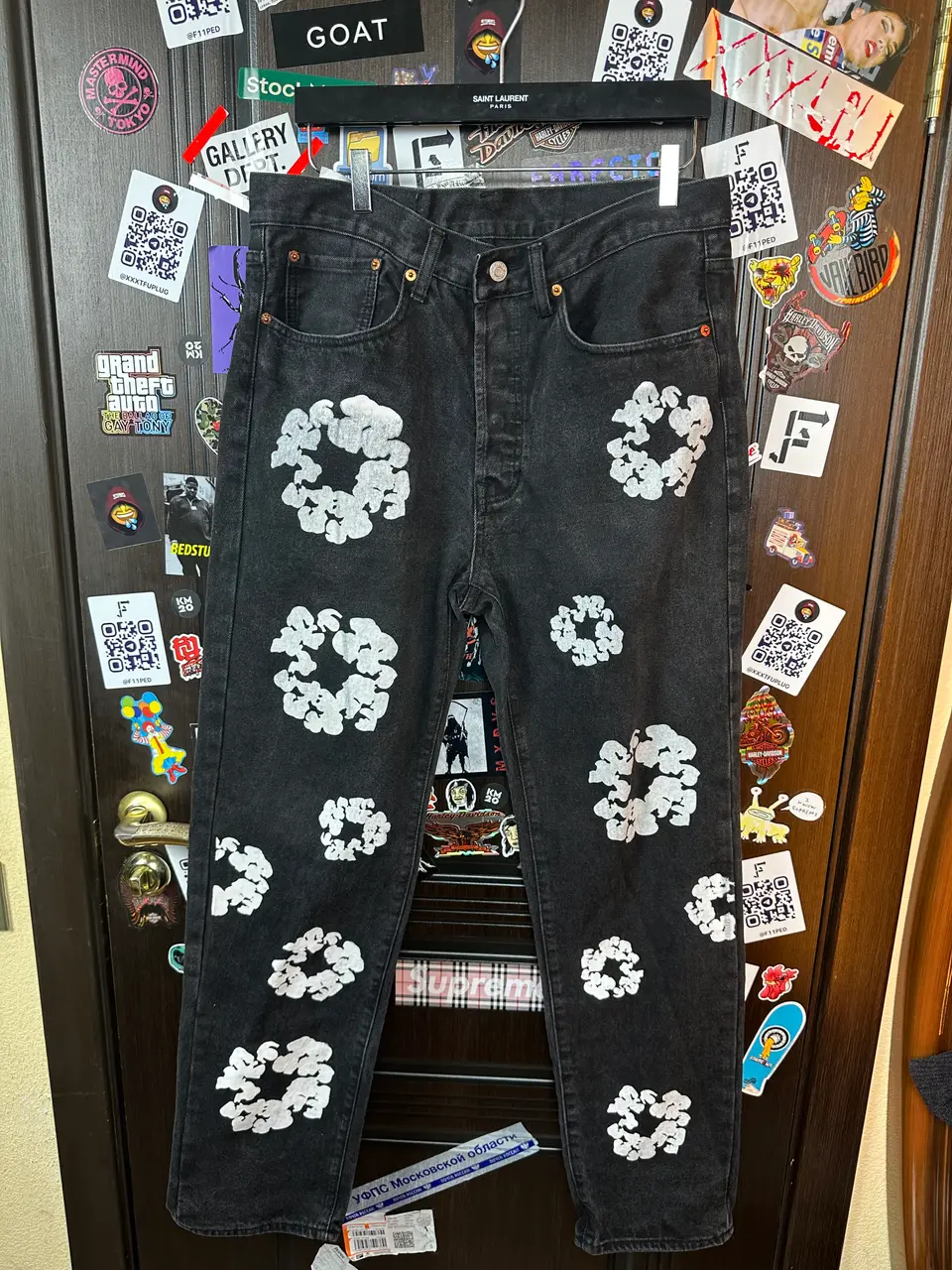 Denim Tears DT Black 34, detail view 2