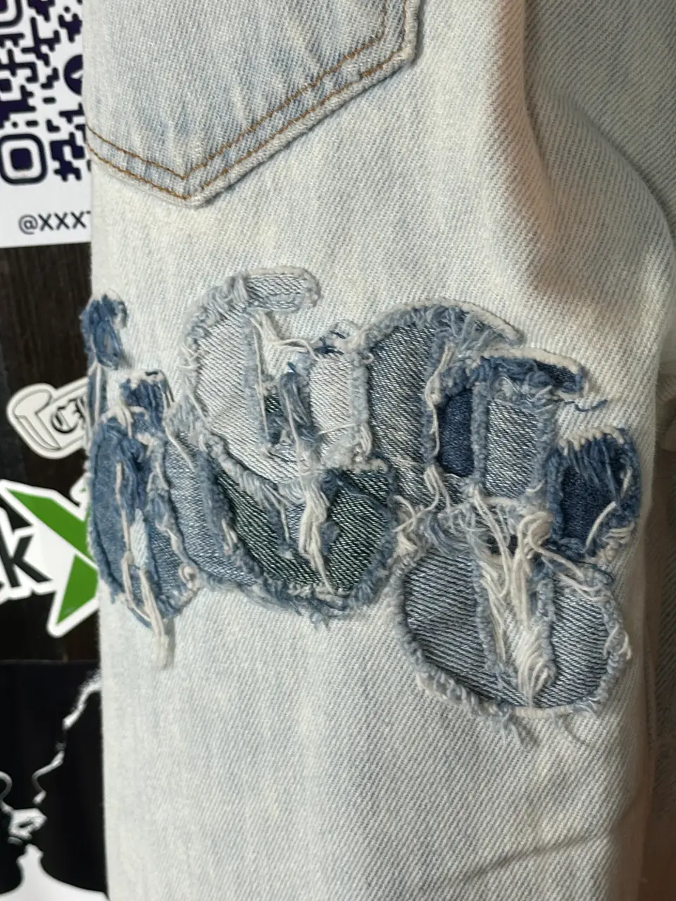 Gallery Dept. 28 XXS 5001 50+ Patches, detail view 12