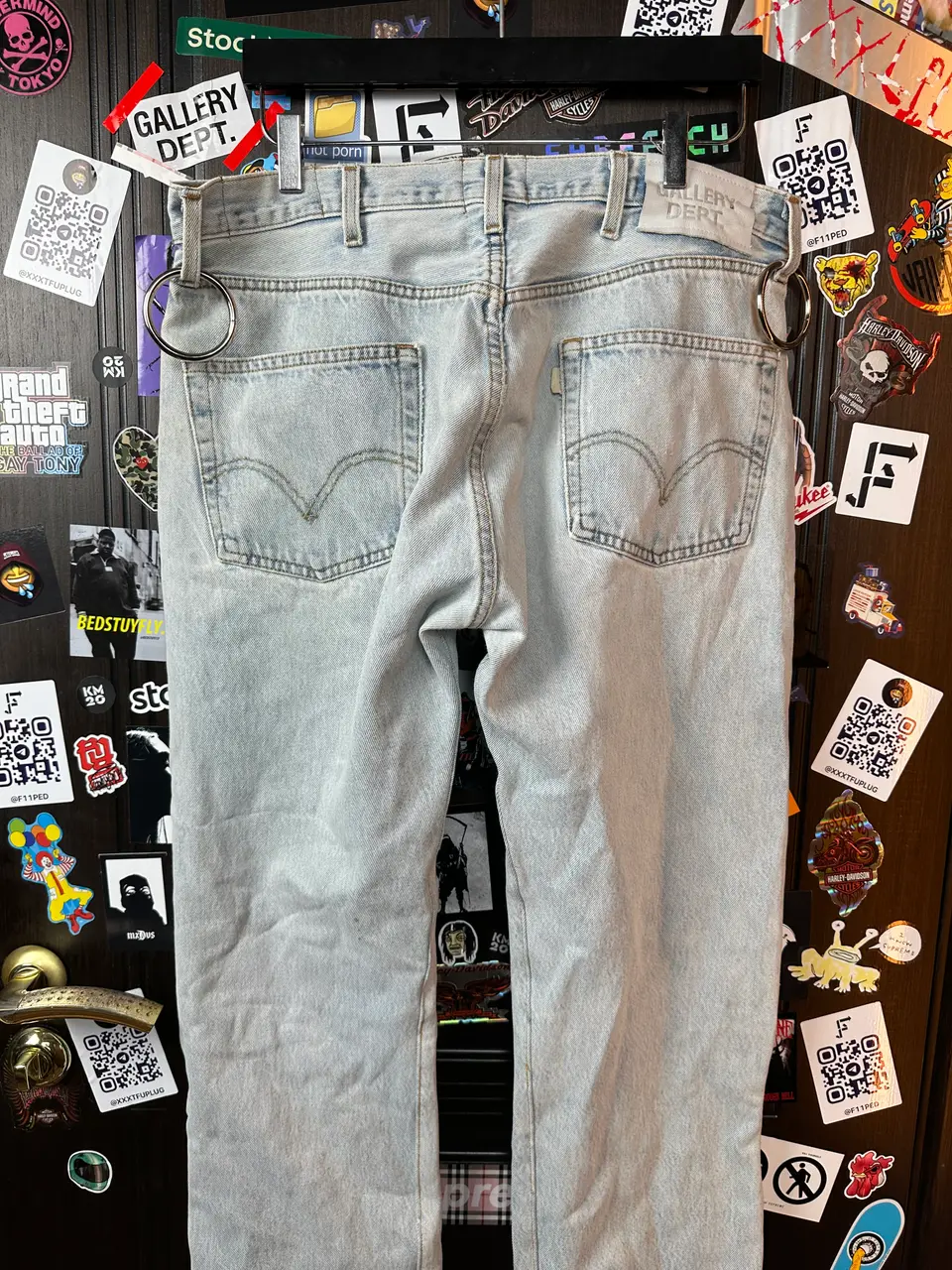 Gallery Dept. 32 Weapon World 5001 Jeans NWT, detail view 4