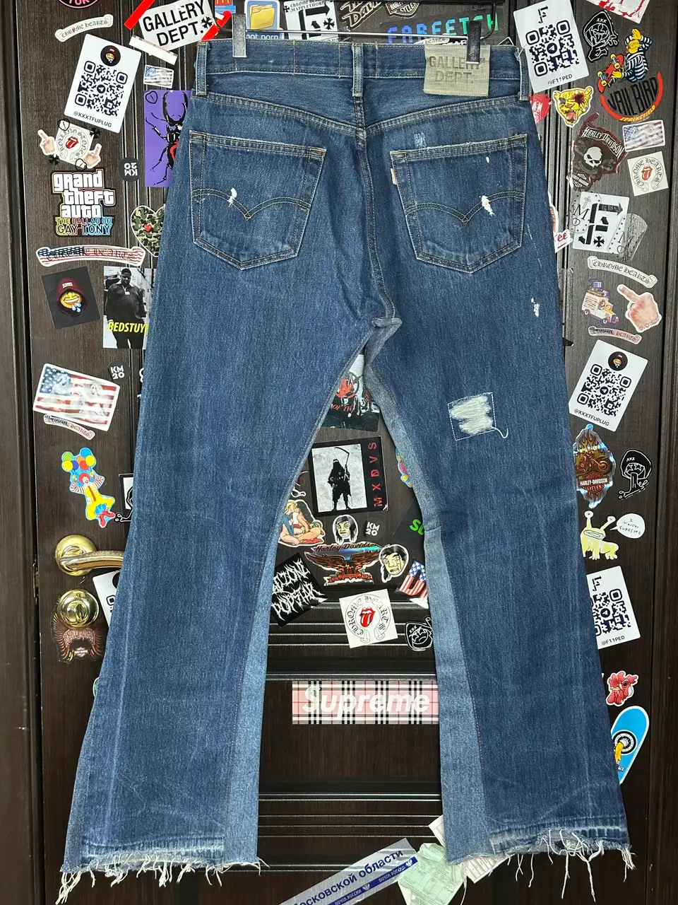 Gallery Dept. 29 Indiana Flares Jeans, detail view 4