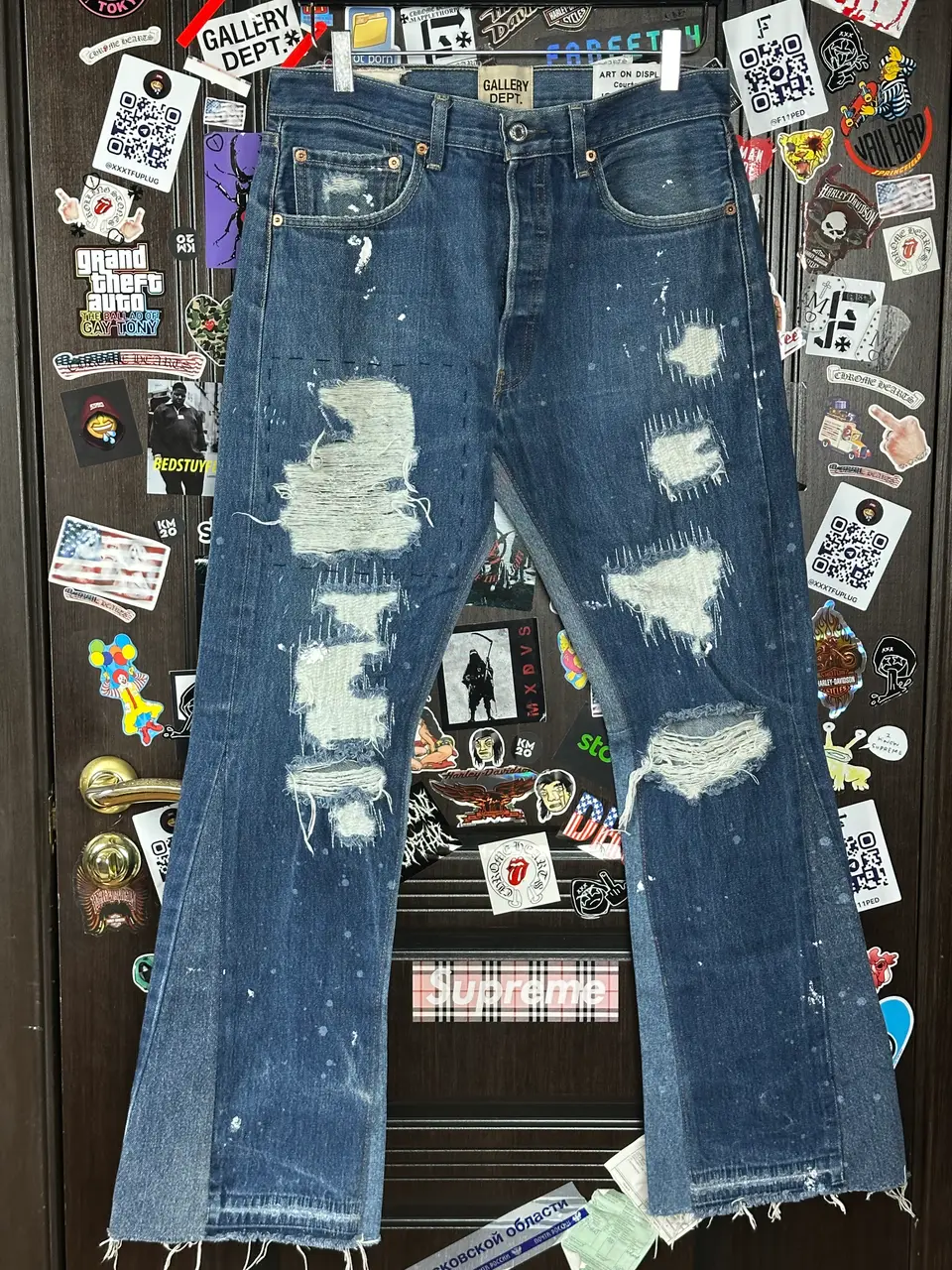 Gallery Dept. 29 Indiana Flares Jeans, detail view 5