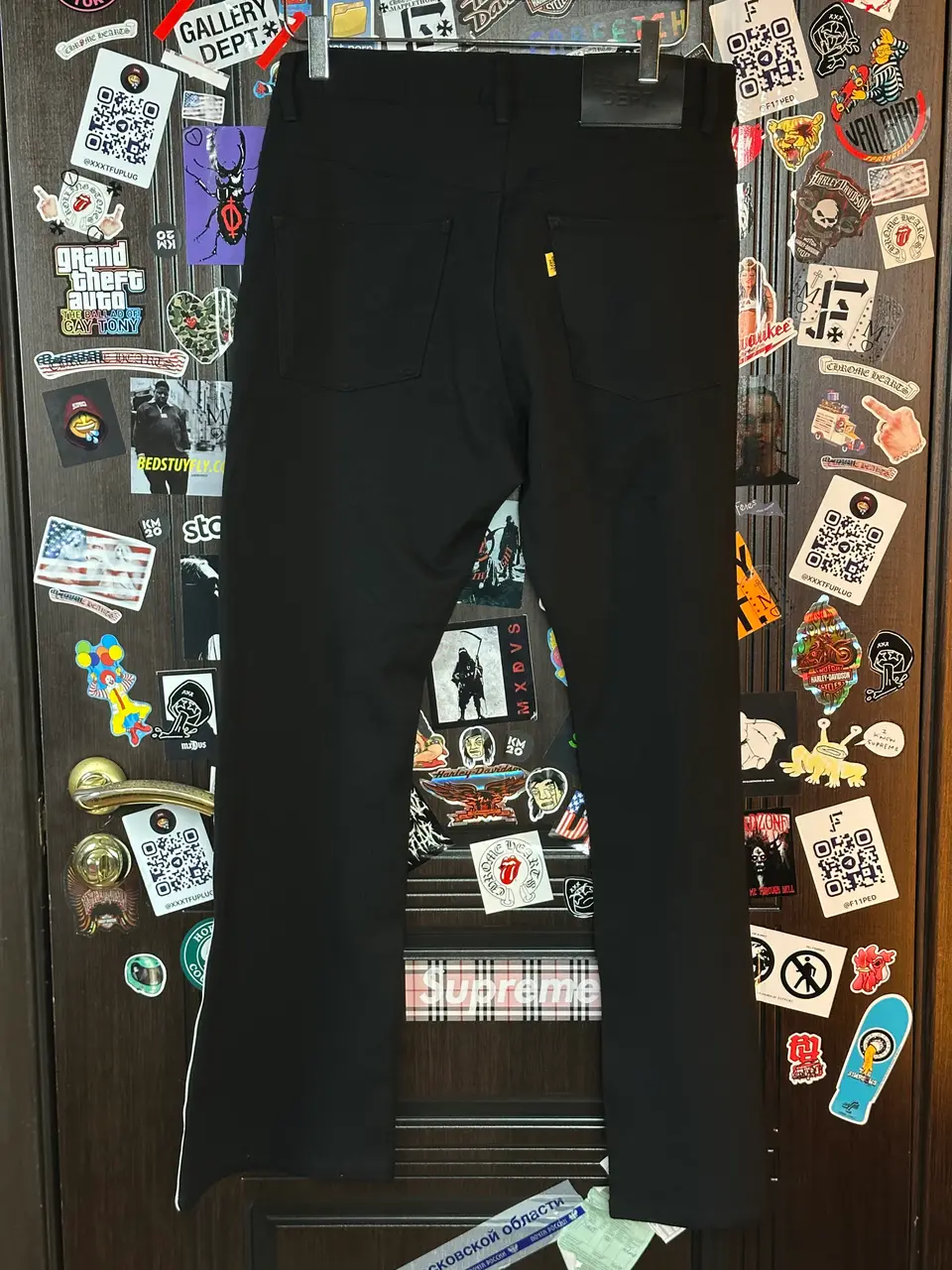 Gallery Dept. 31 Logan Pants, detail view 3