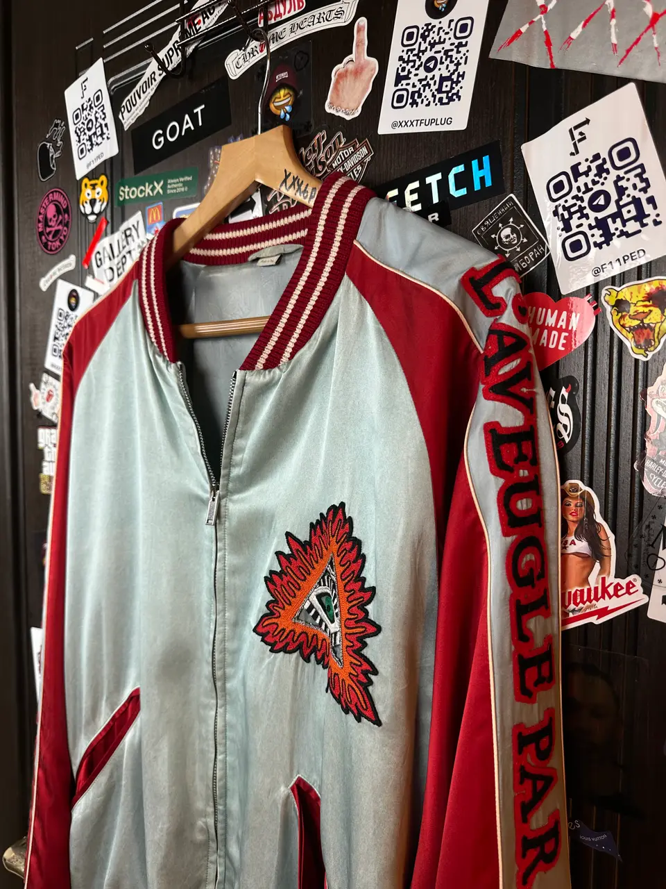 Gucci Gucci SS17 Amour illuminati Silk/Viscose XXL Bomber, detail view 11